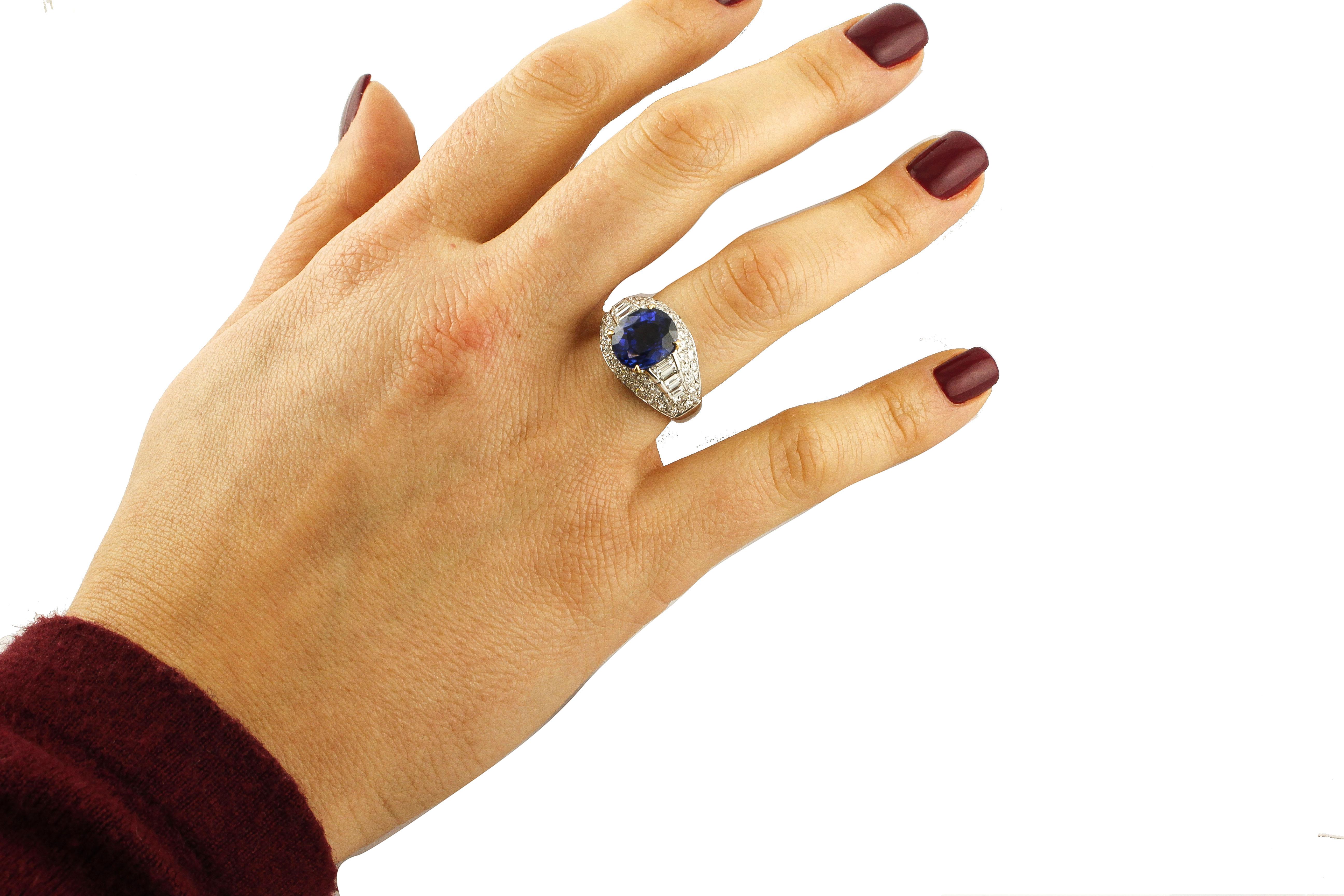 Women's Intense Blue Sapphire, Diamonds, 18 Karat White Gold Cluster Ring