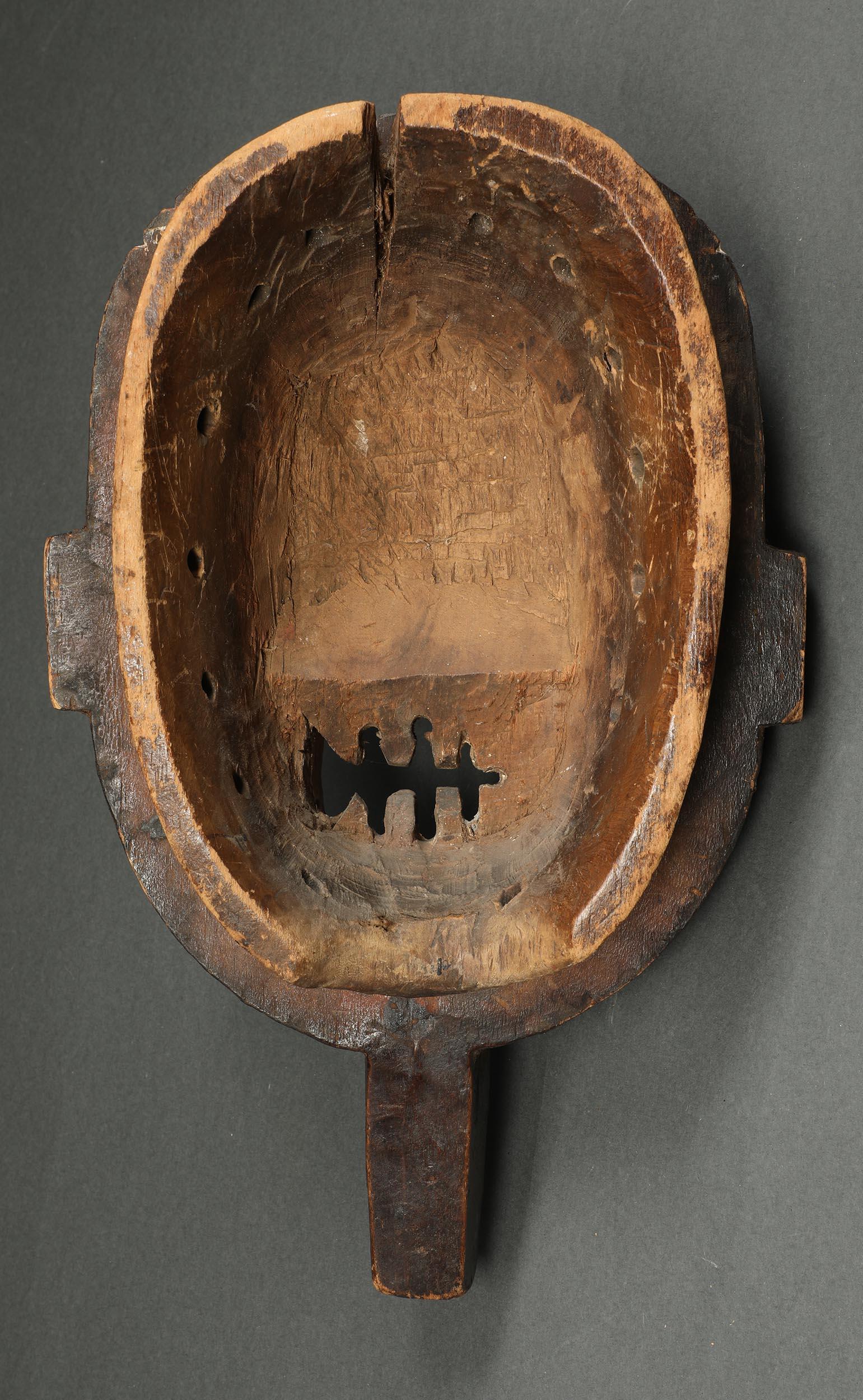 Hand-Carved Intense Bwa Monkey Mask Burkina Faso Early 20th Century African Tribal Art For Sale
