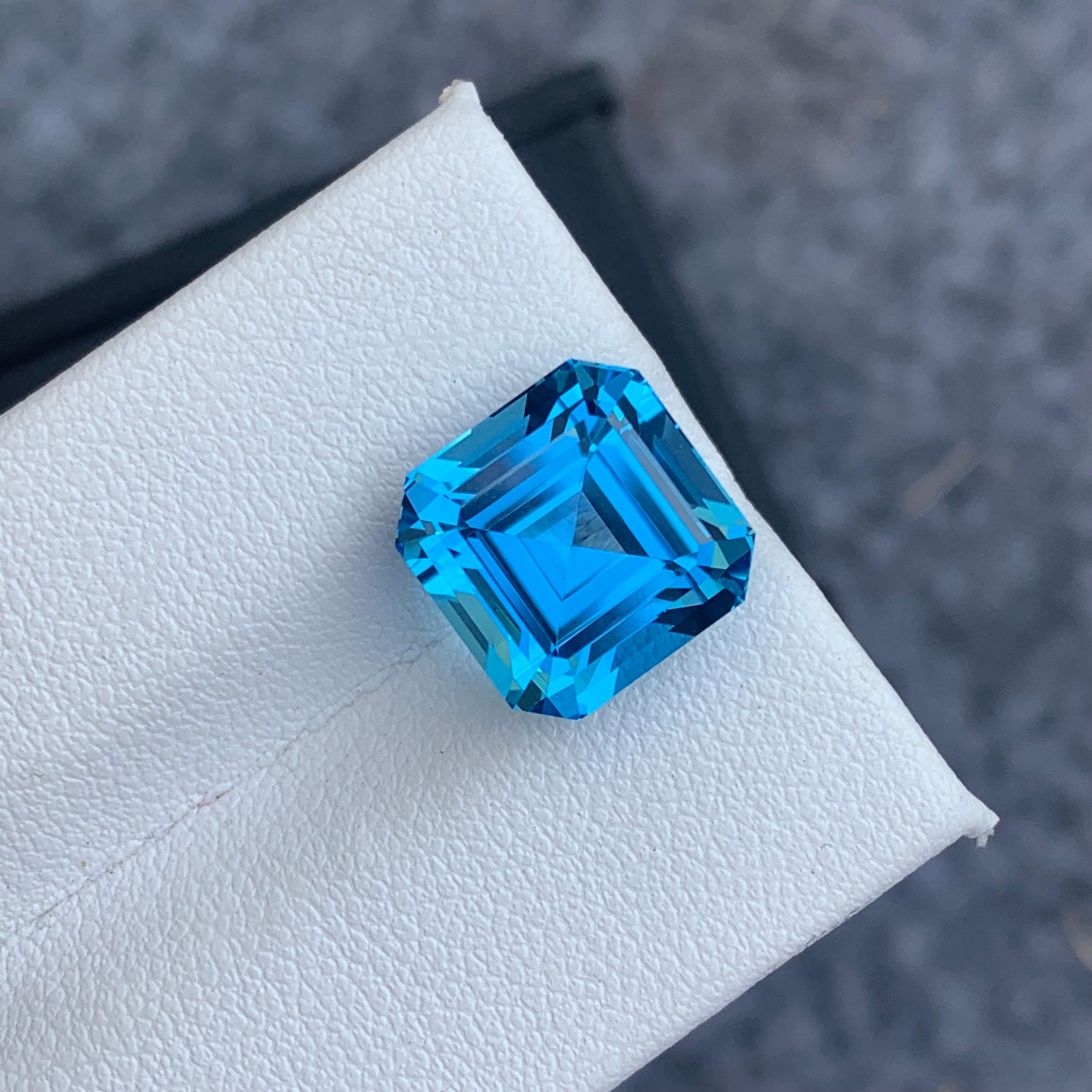 Intense Color 9.55 Carat Loose Electric Blue Topaz Asscher Cut Gemstone  For Sale 1