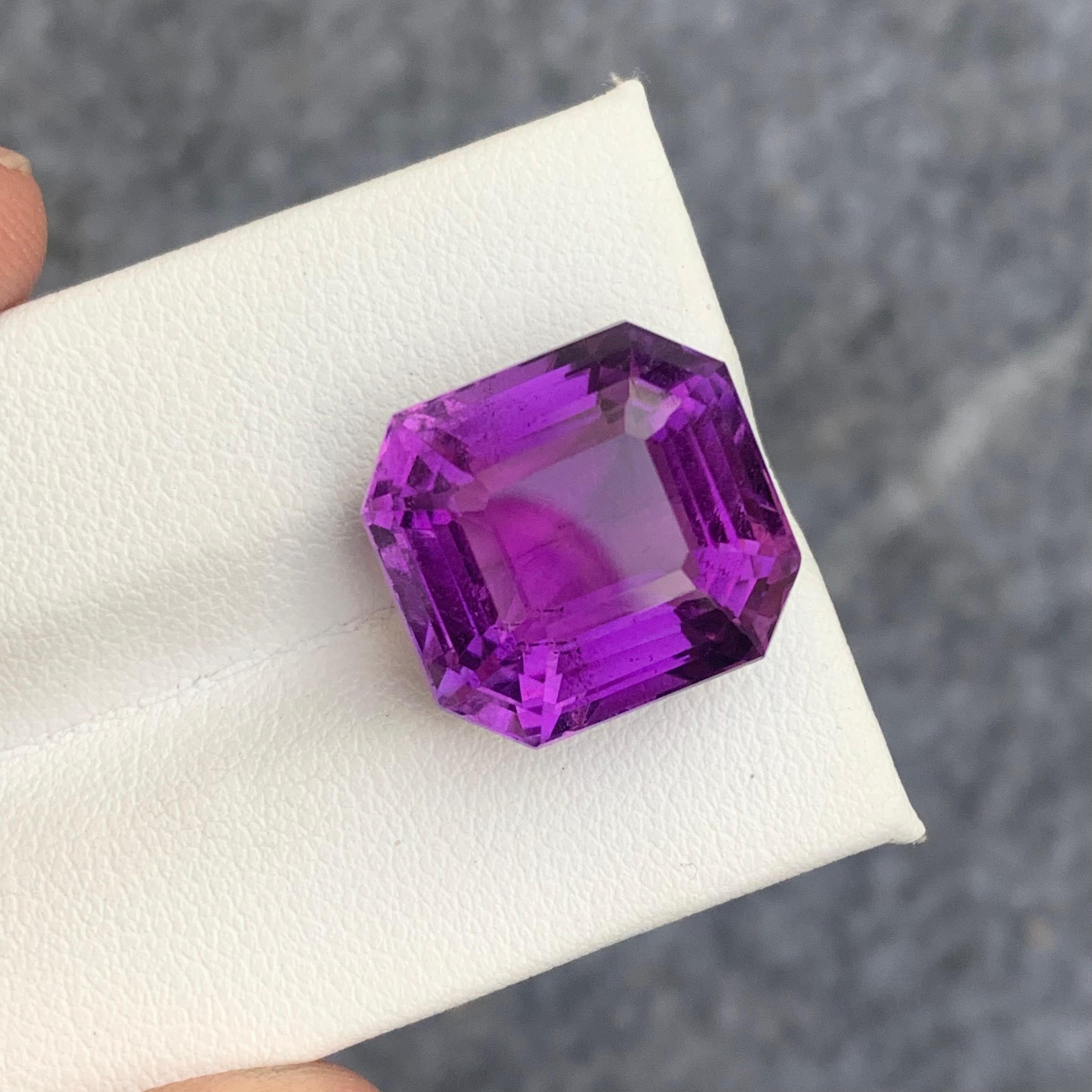 Octagon Cut Intense Dark Purple Loose Amethyst Octagon Shape 13.50 Carat For Jewelry Making For Sale