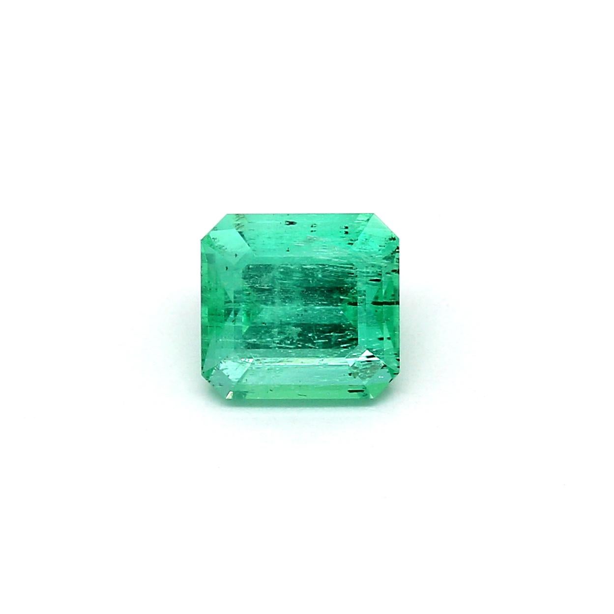 An amazing Russian Emerald which allows jewelers to create a unique piece of wearable art.
This exceptional quality gemstone would make a custom-made jewelry design. Perfect for a Ring or Pendant.

Shape - Octagon
Weight - 1.73 ct
Treatment - Minor