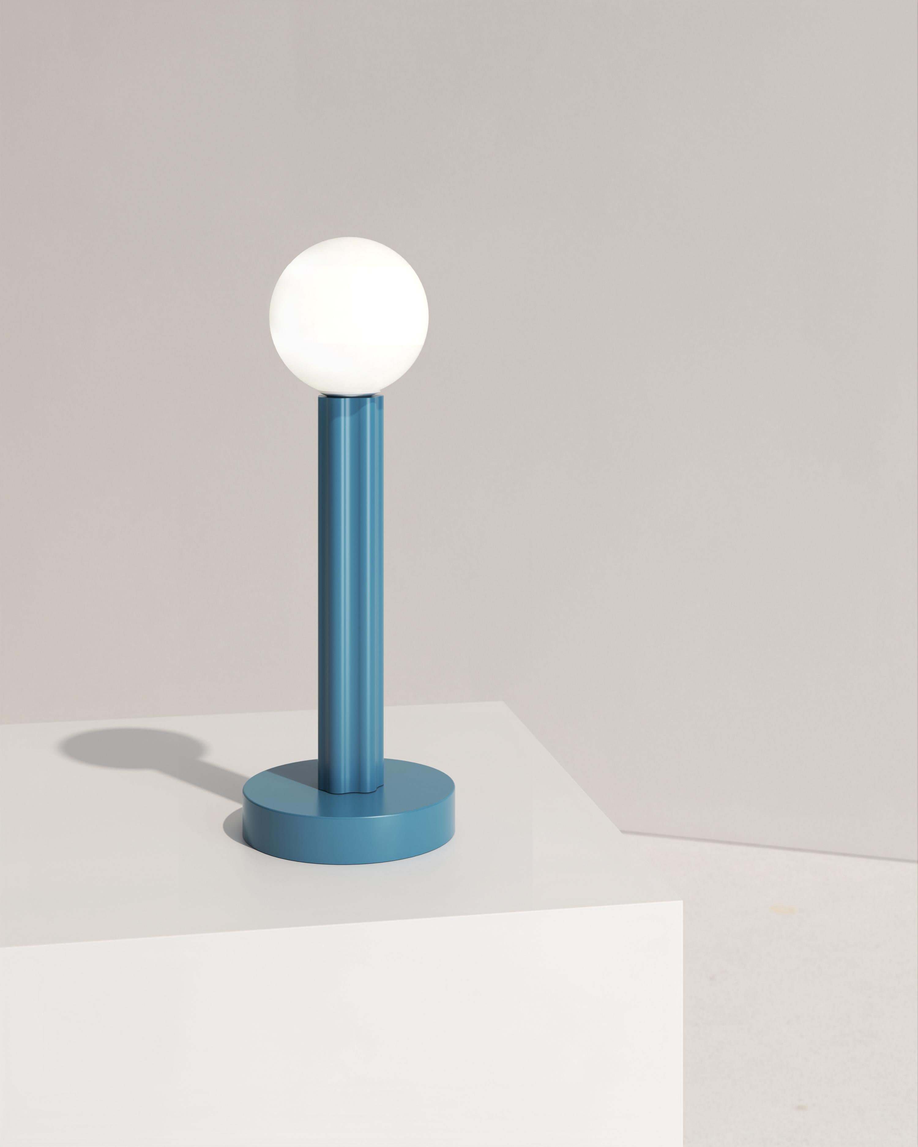 Postmoderne Lampe de bureau vert intense par Atelier Areti en vente