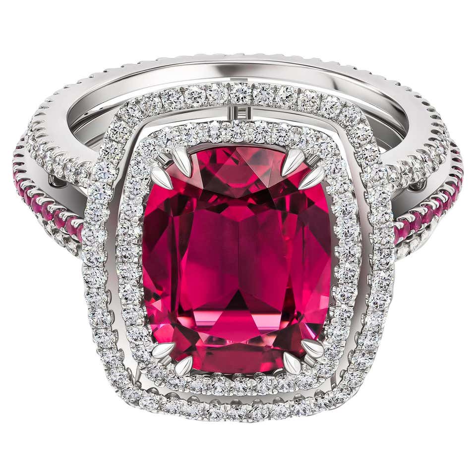 Ring in Red Gold with 1 Ruby and Diamonds For Sale at 1stDibs