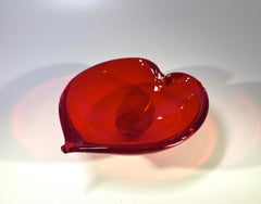 Flach, venezianisches Kristall Love Heart Ablageschale, signiert Formia, Murano