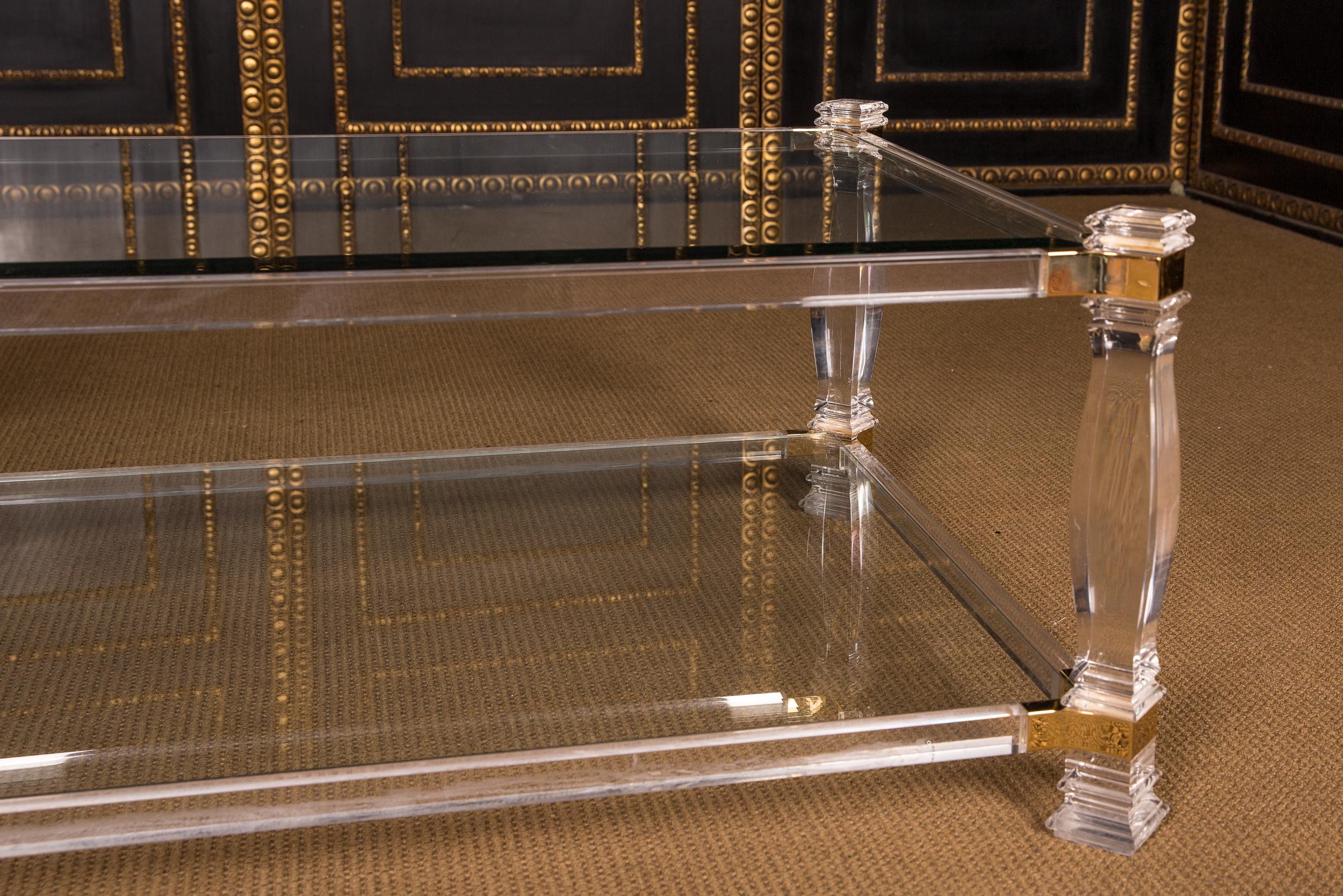 Interessanter Couch-Tisch aus Acryl mit Goldmalerei-Glas im Angebot 1