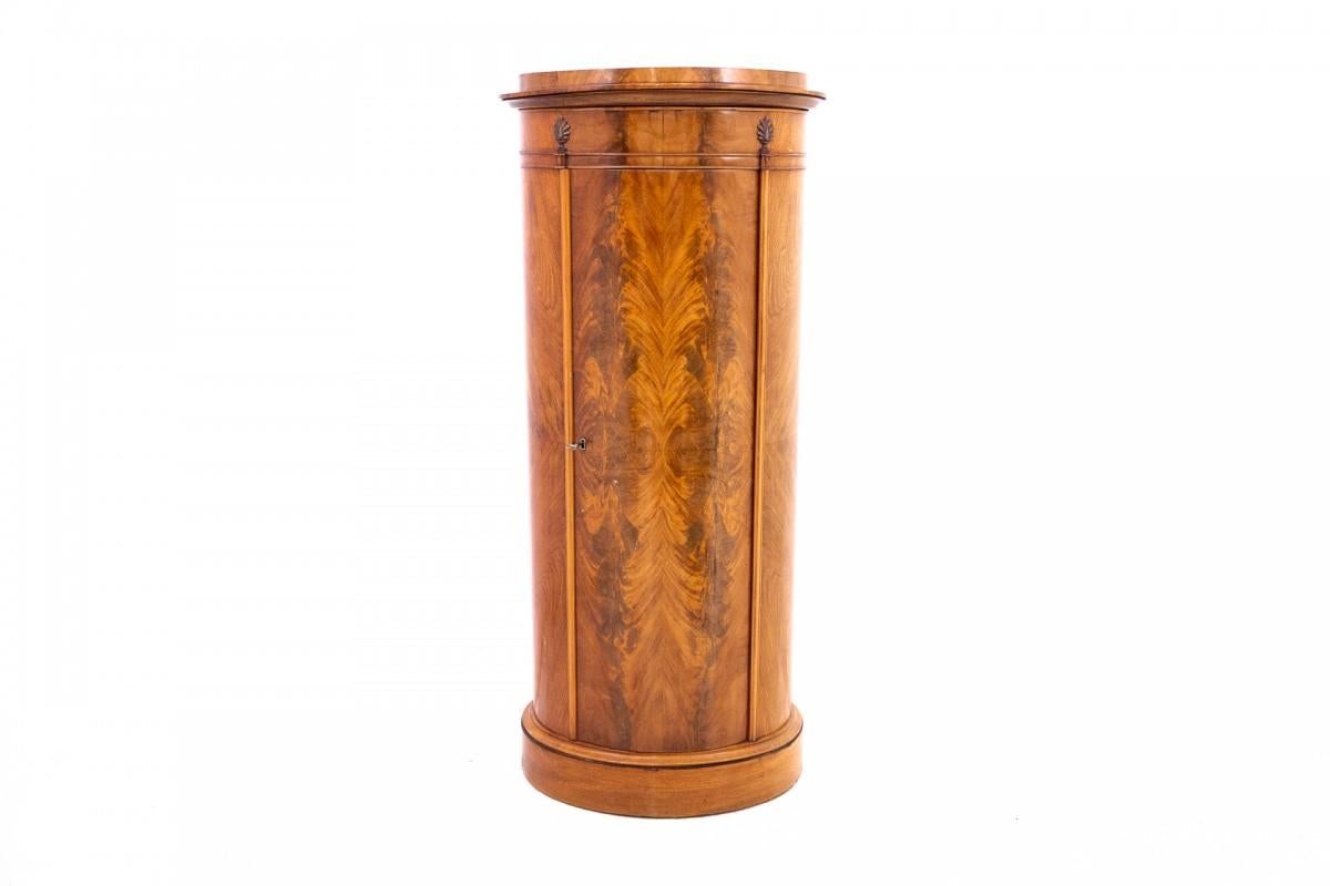 Intéressante commode Biedermeier, Europe du Nord, vers 1860. en vente 2