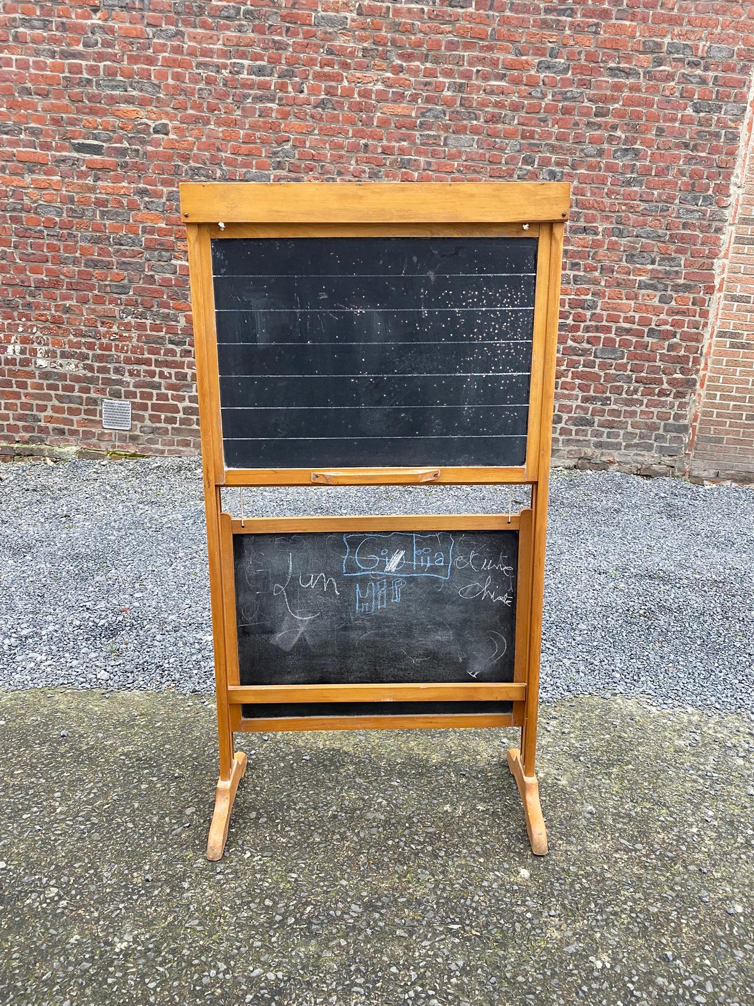 Interesting Double-Sided School Blackboard with Josco Brand System, circa 1950 In Good Condition For Sale In Saint-Ouen, FR