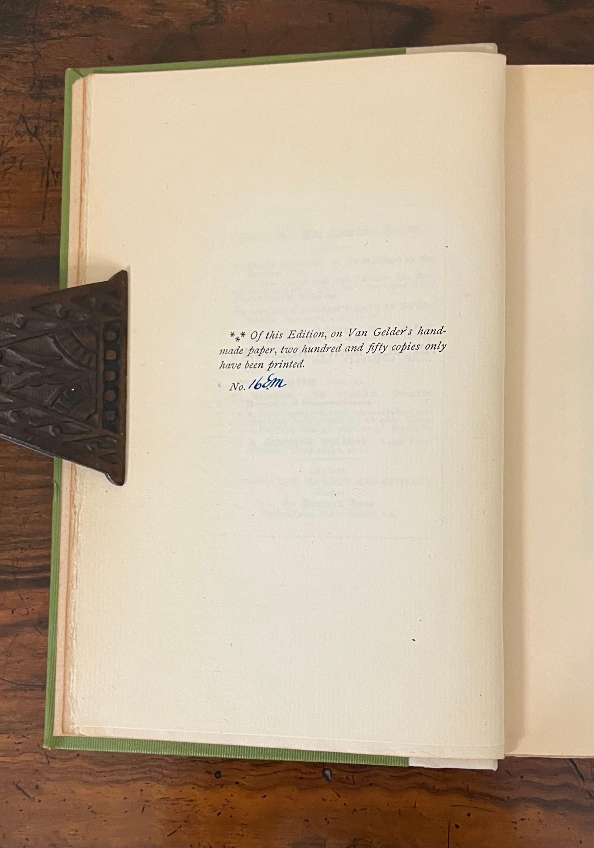Intéressant ensemble de 13 livres vintage sur la pêche à la mouche, y compris des premières éditions. en vente 5