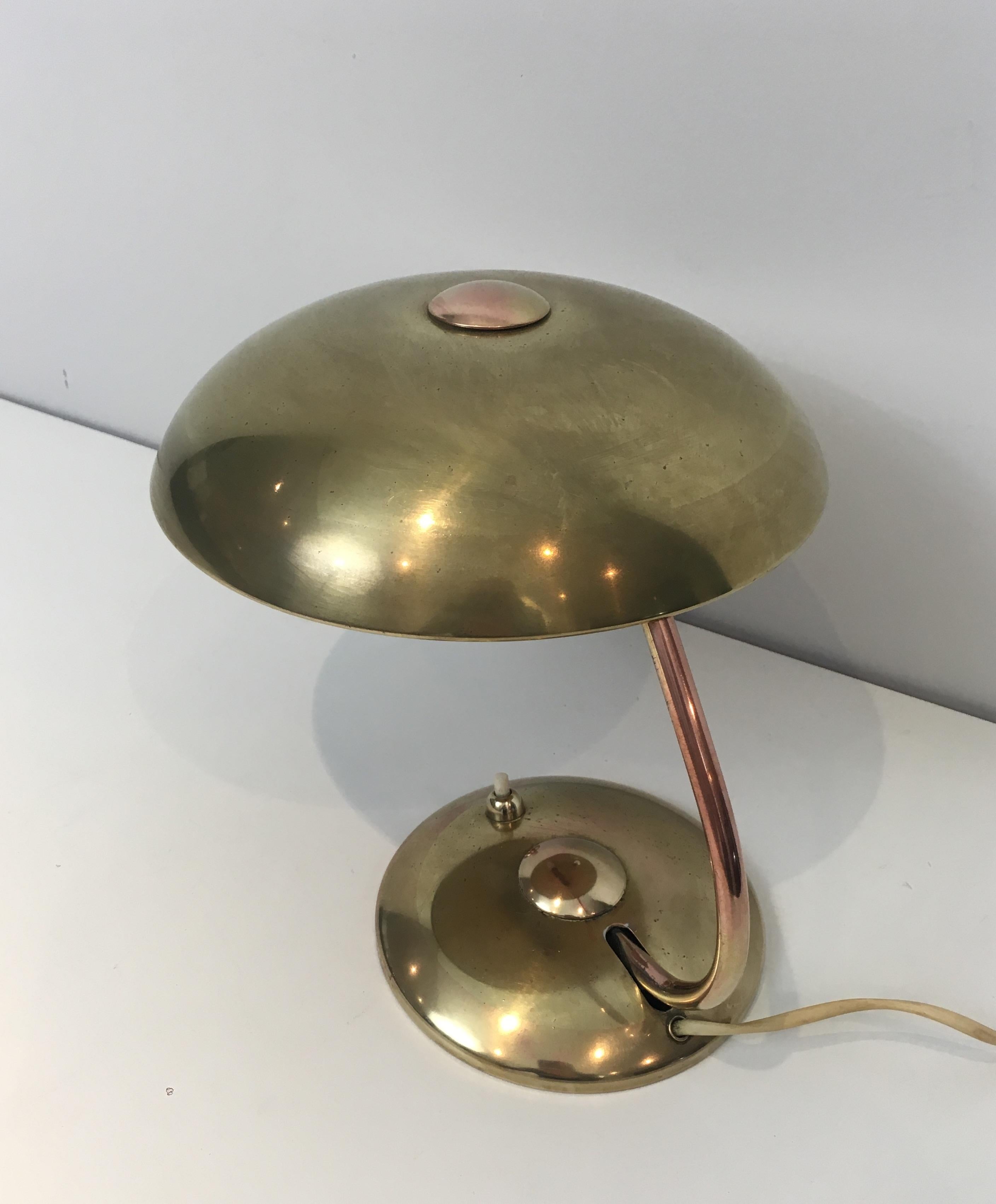 Interesting Small Brass Desk Table Lamp, circa 1930 In Good Condition In Marcq-en-Barœul, Hauts-de-France
