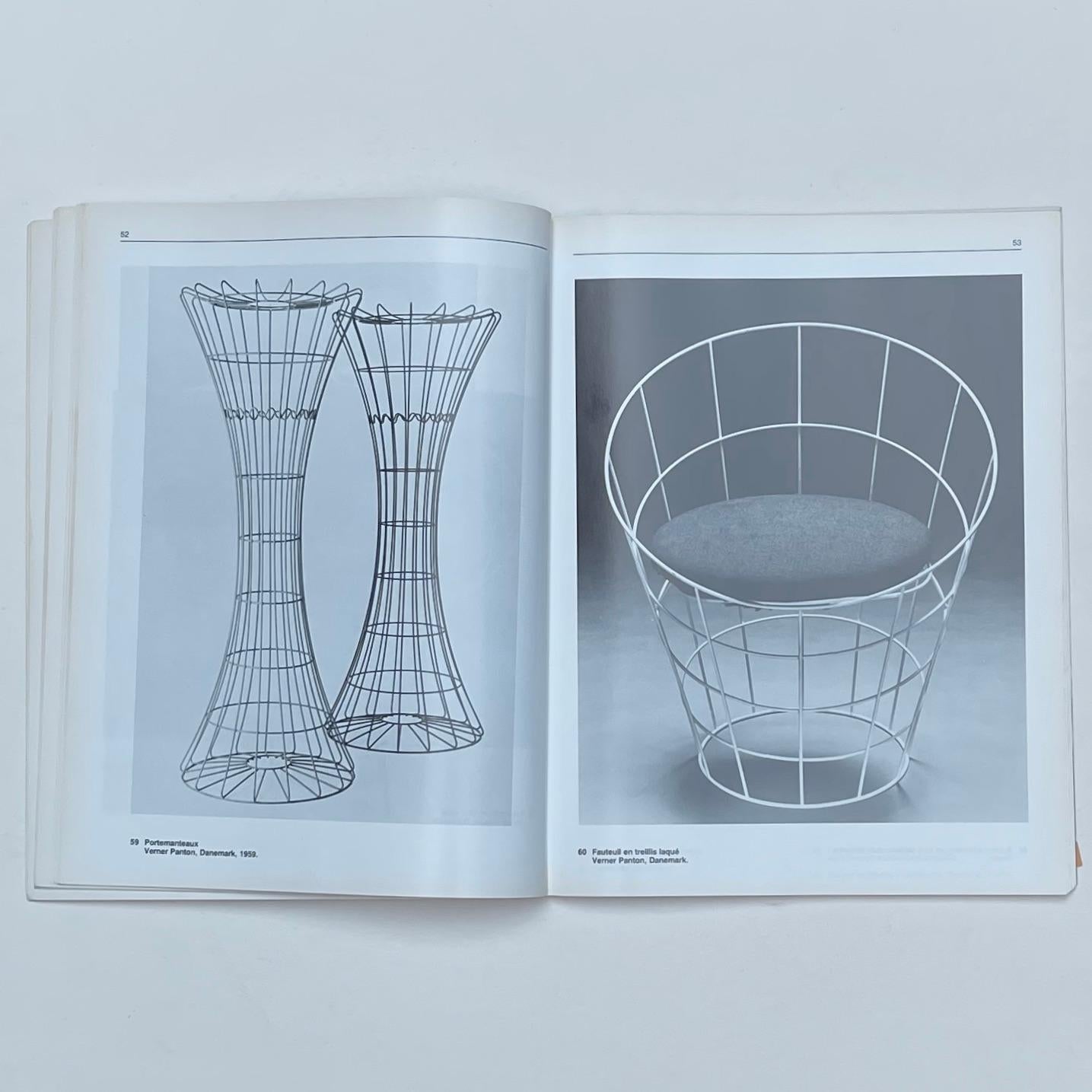 Mid-Century Modern Interieurs 50, Apogee de la Geometric Curviligne, 1983 For Sale