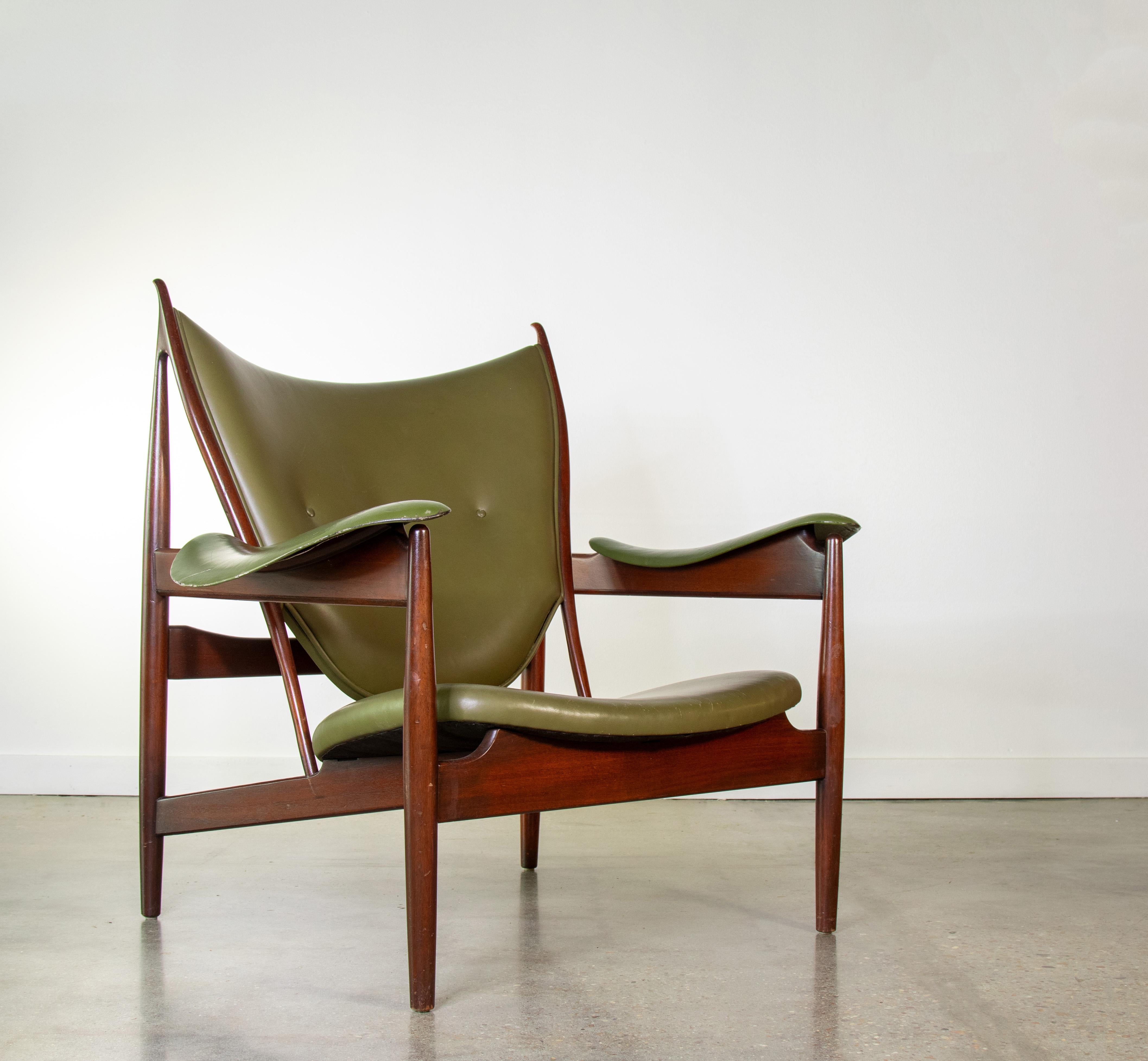 Scandinave moderne Chaise de chef de file Interior Crafts pour « Strikture » d'après Finn Juhl, fin des années 1990 en vente