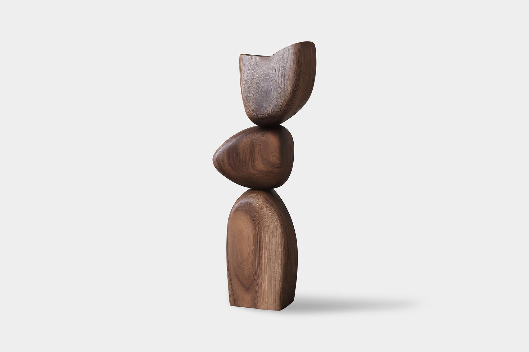 Design/One Art Lull No65 - Scultura in legno realizzata a mano da NONO


---
L'equilibrio e la tensione sono al centro di queste sculture. L'interazione tra le forme lisce e arrotondate e le basi solide e angolari crea un delicato equilibrio che