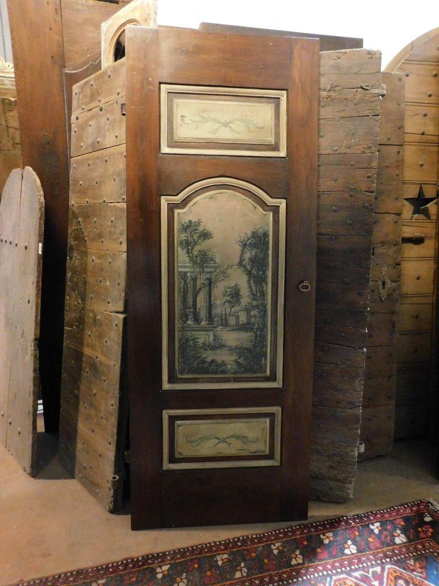 Puerta interior, panel de nogal de una hoja, con panel pintado, Italia Italiano en venta