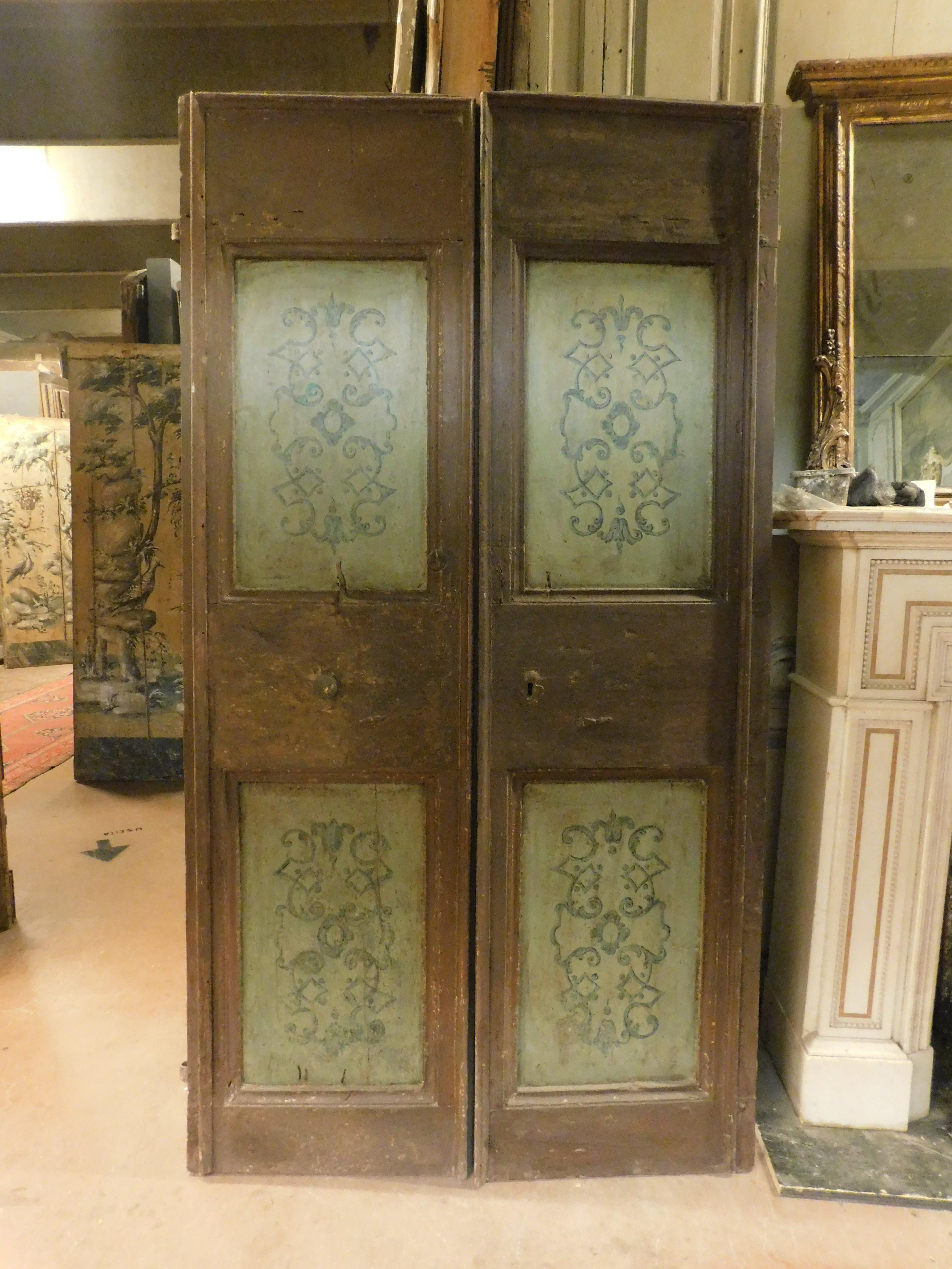 Hand-Painted Interior double door, lacquered and painted, Umbria (Italy) For Sale