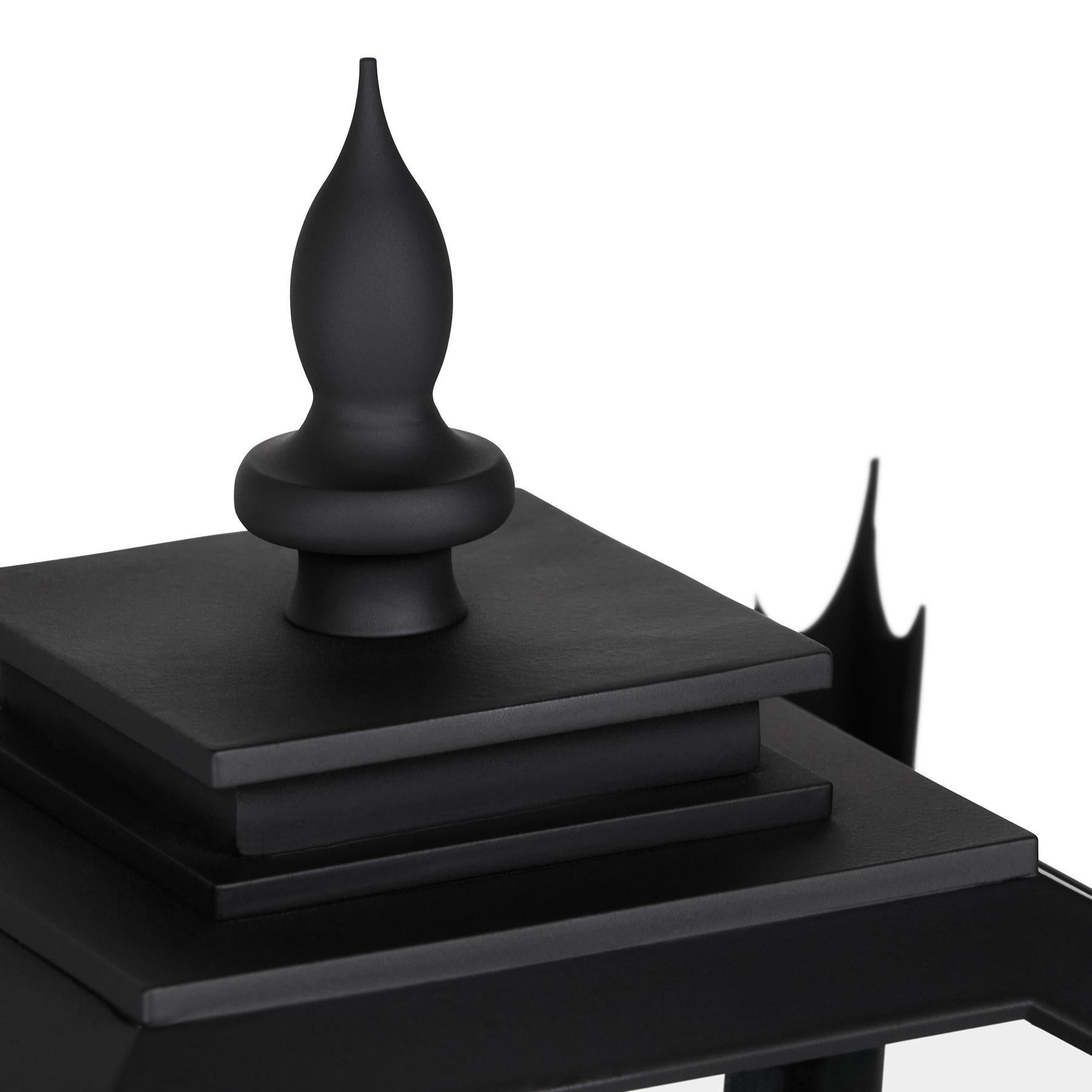 Americano Apparecchio a sospensione a lanterna Coloniale Francese da interno o da esterno in vendita