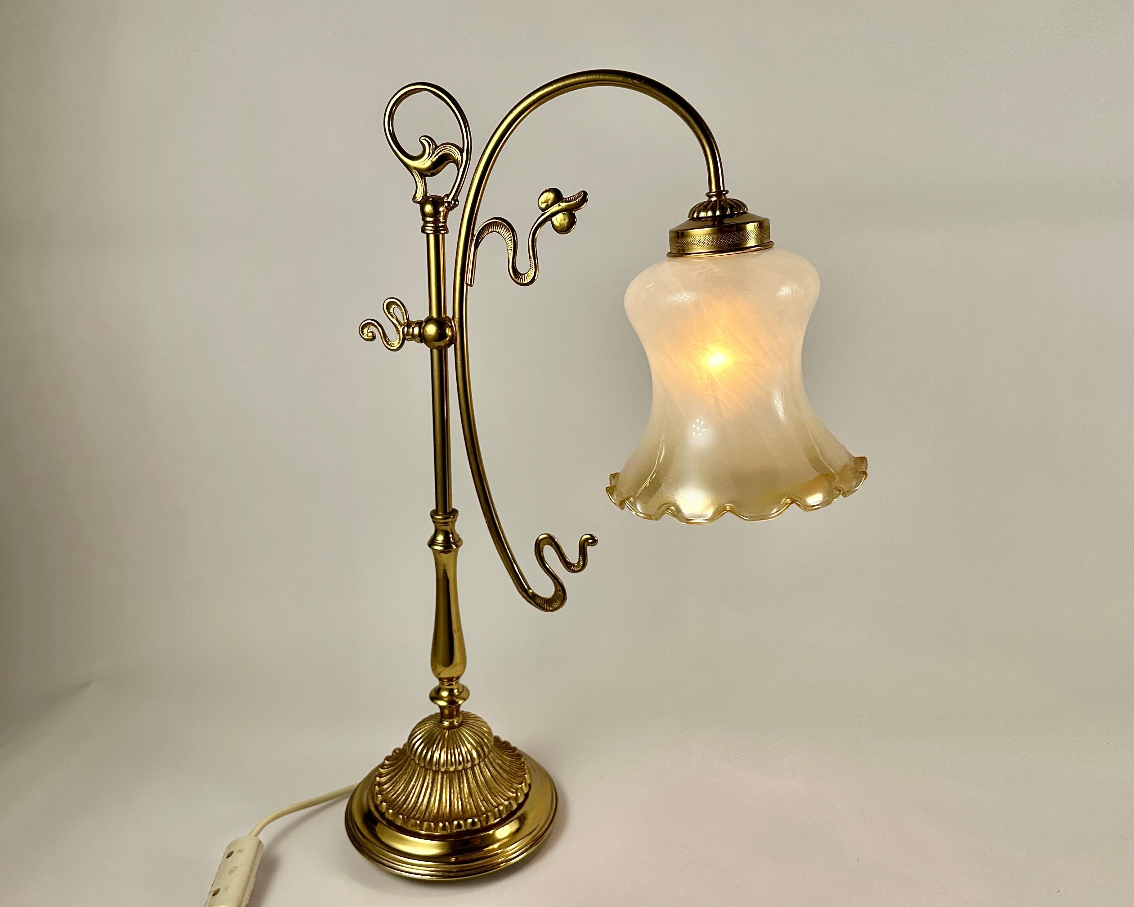 Late 20th Century Interior Table Lamps Set 2 Vintage Bedside Lamps Floral Home Lighting For Sale