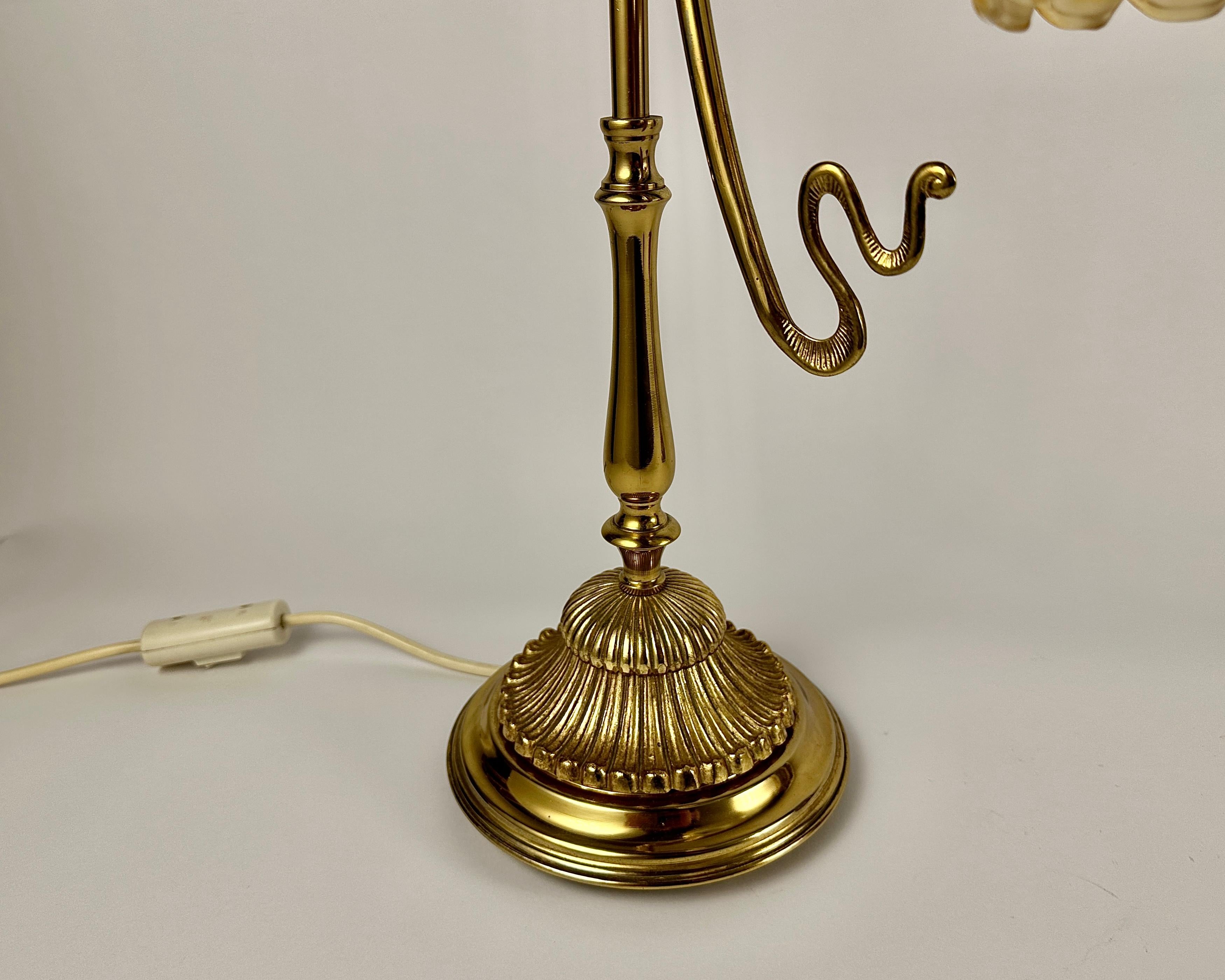 Interior Table Lamps Set 2 Vintage Bedside Lamps Floral Home Lighting For Sale 1