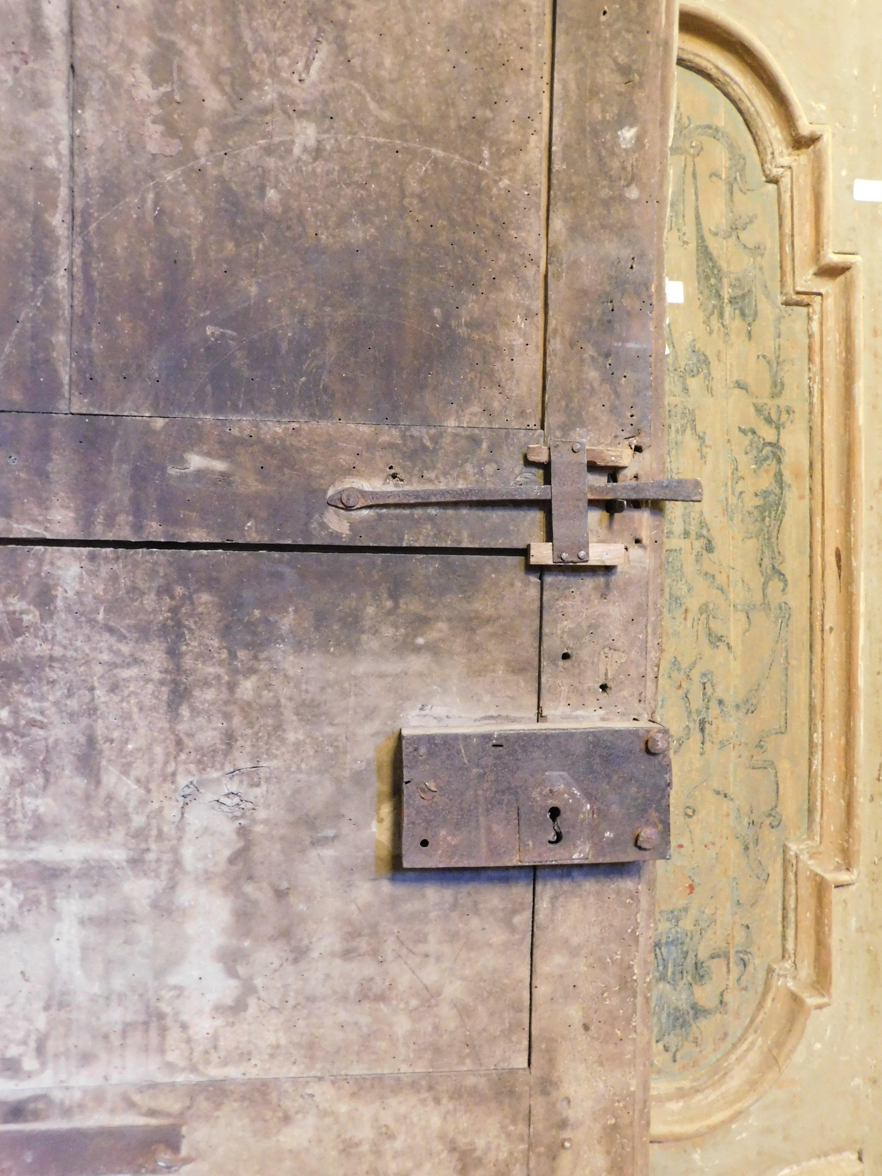 Porte intérieure en bois avec panneaux sculptés en forme de losange, Italie en vente 4