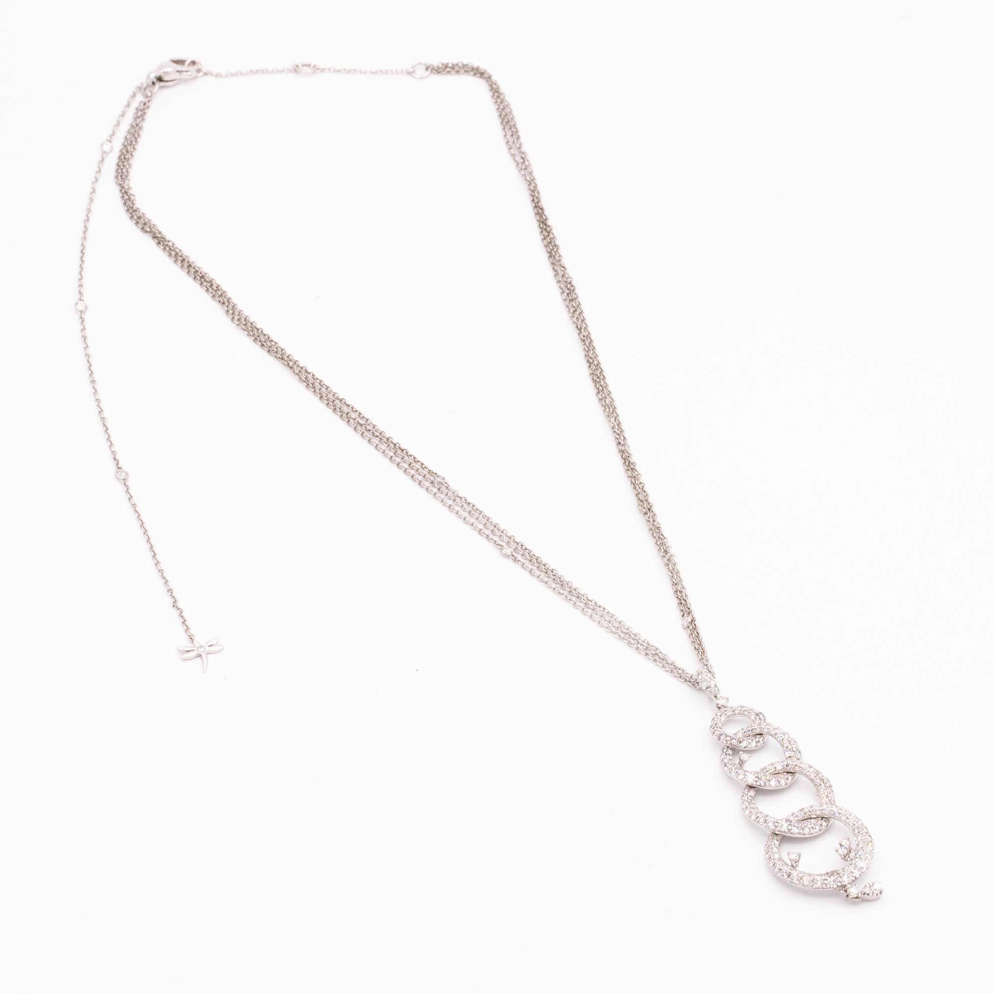 Interlocking Circle Diamond Pendant 1