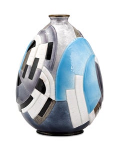 Interlocking Circles Vase by Camille Fauré