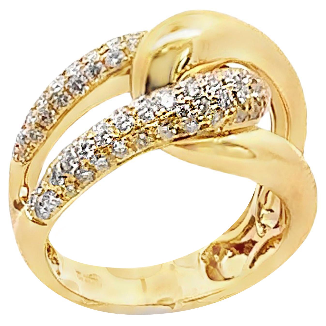Interlocking Diamond Ring 0.97 Carats in 18K Yellow Gold with High Polish
