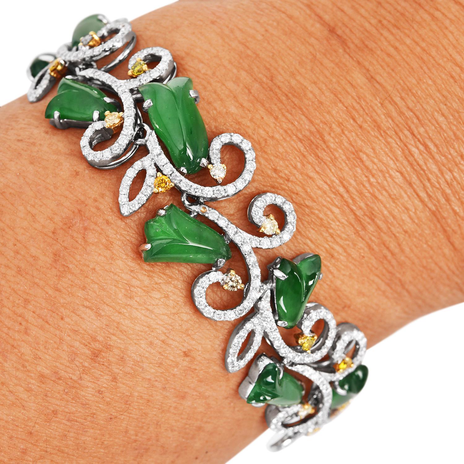 Ineinandergreifendes Diamant-Tulpen-Motiv Jade  18k Breite Gold  Armbänder 1