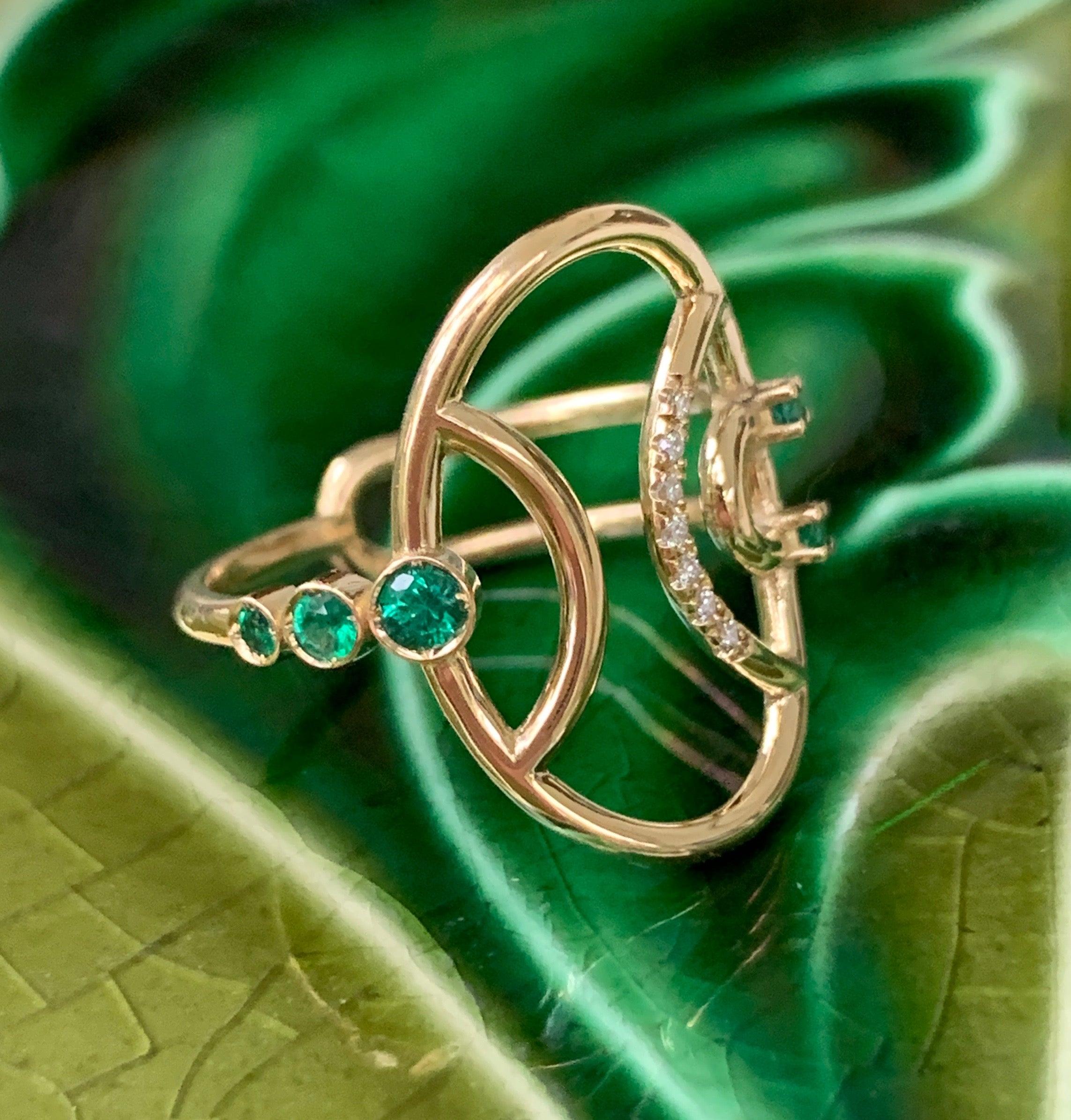 Interlocking Geometry Emerald and Diamond Oval Ring 5
