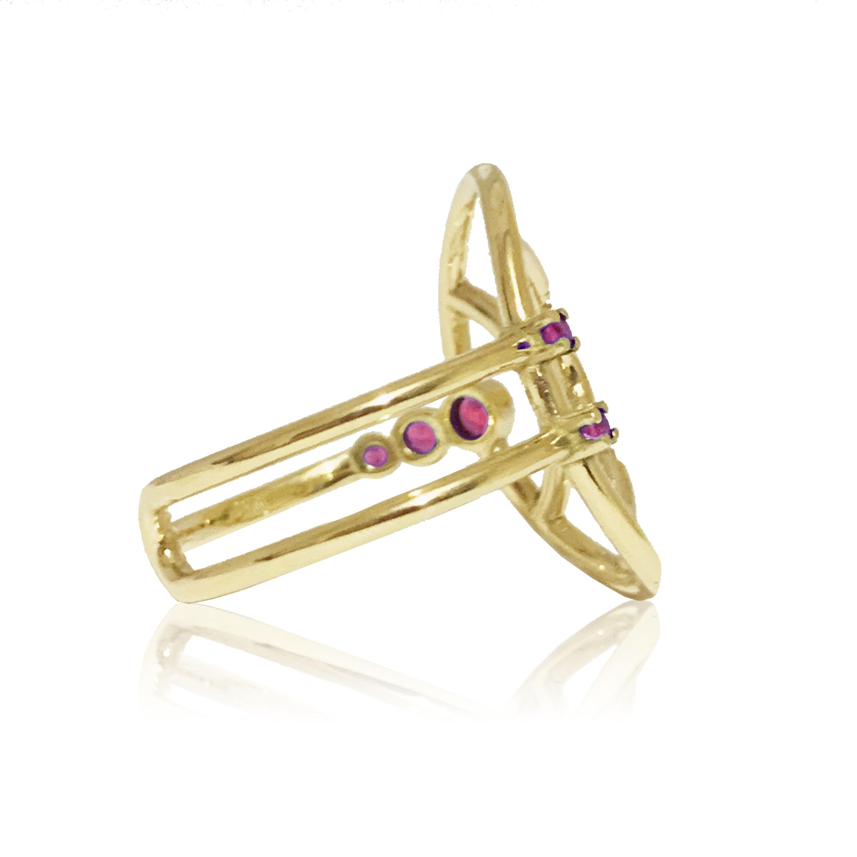 Interlocking Geometry Oval Ring with Rubies and Diamonds in 18 Karat Gold 3