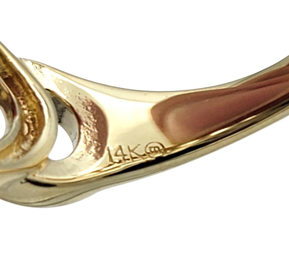 Interlocking Open Circle Motif Pavé Diamond Band Ring in 14 Karat Yellow Gold Damen im Angebot