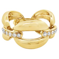 Interlocking Rounded High Polish Link Ring in 18K Yellow Gold with Diamonds