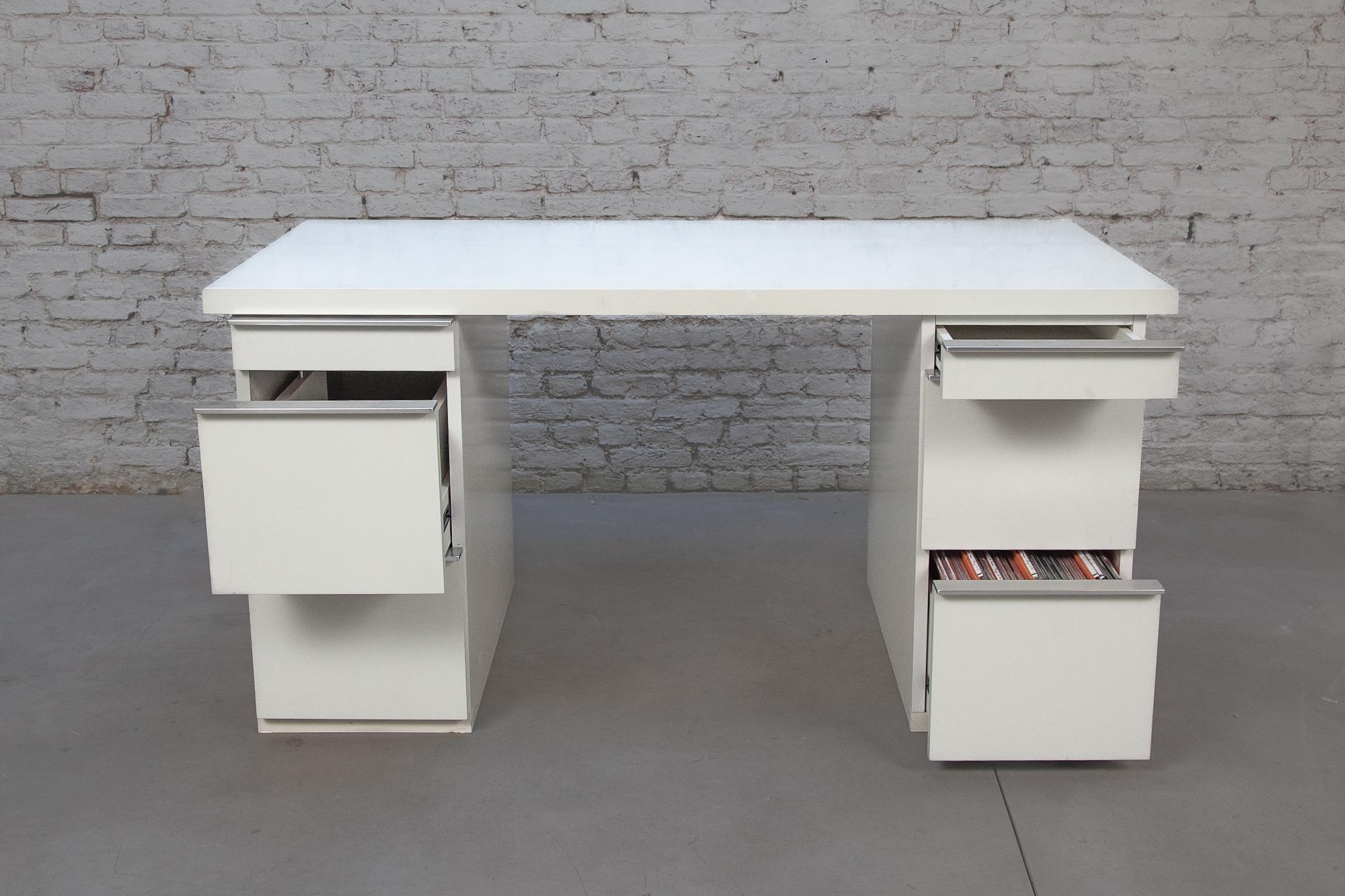 Hand-Crafted Interlübke White Laminate Desk, 1980s, Germany. For Sale