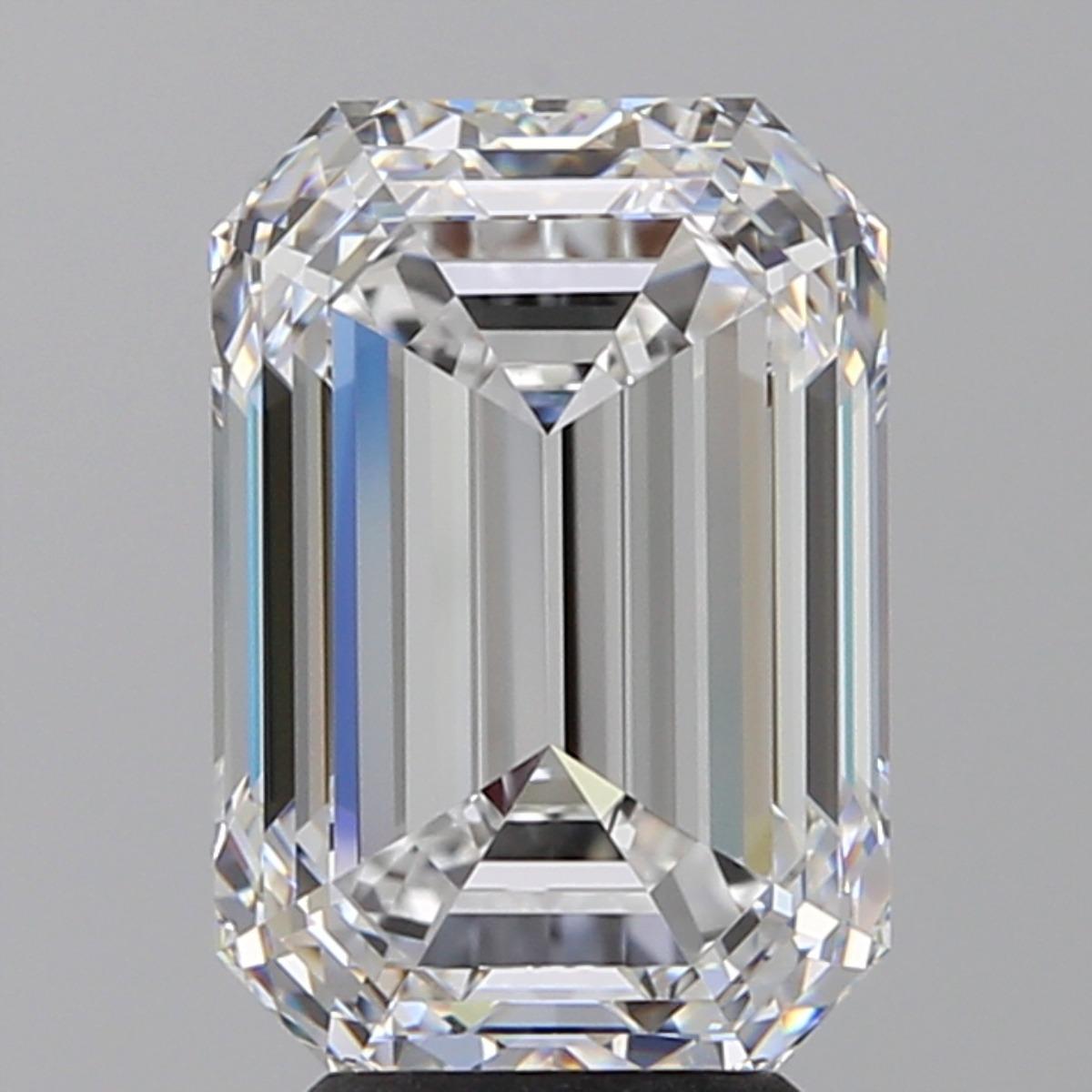 emerald cut vs rectangular cut