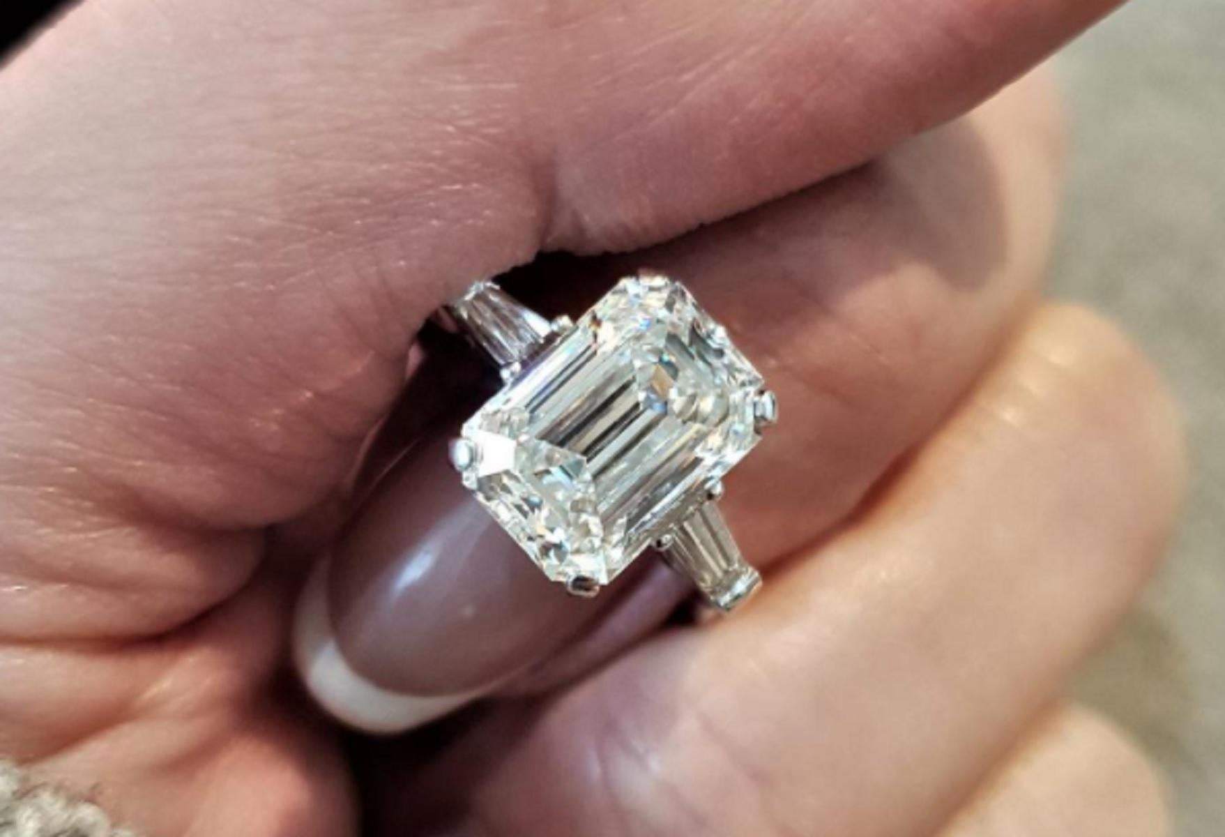 3 carat emerald cut diamond