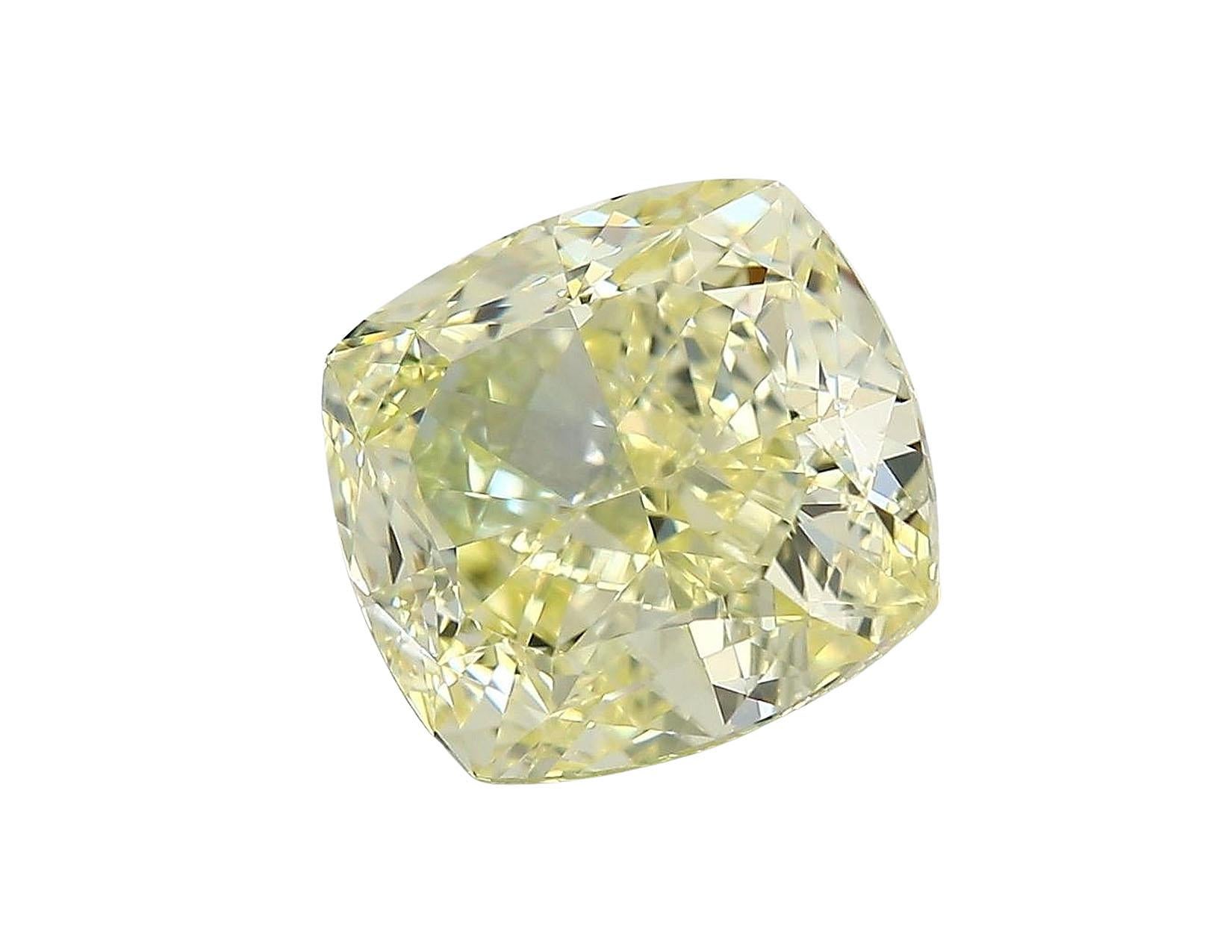 Contemporary GIA Certified 4.02 Carat Cushion Cut Fancy Yellow Diamond Three Stone Ring For Sale