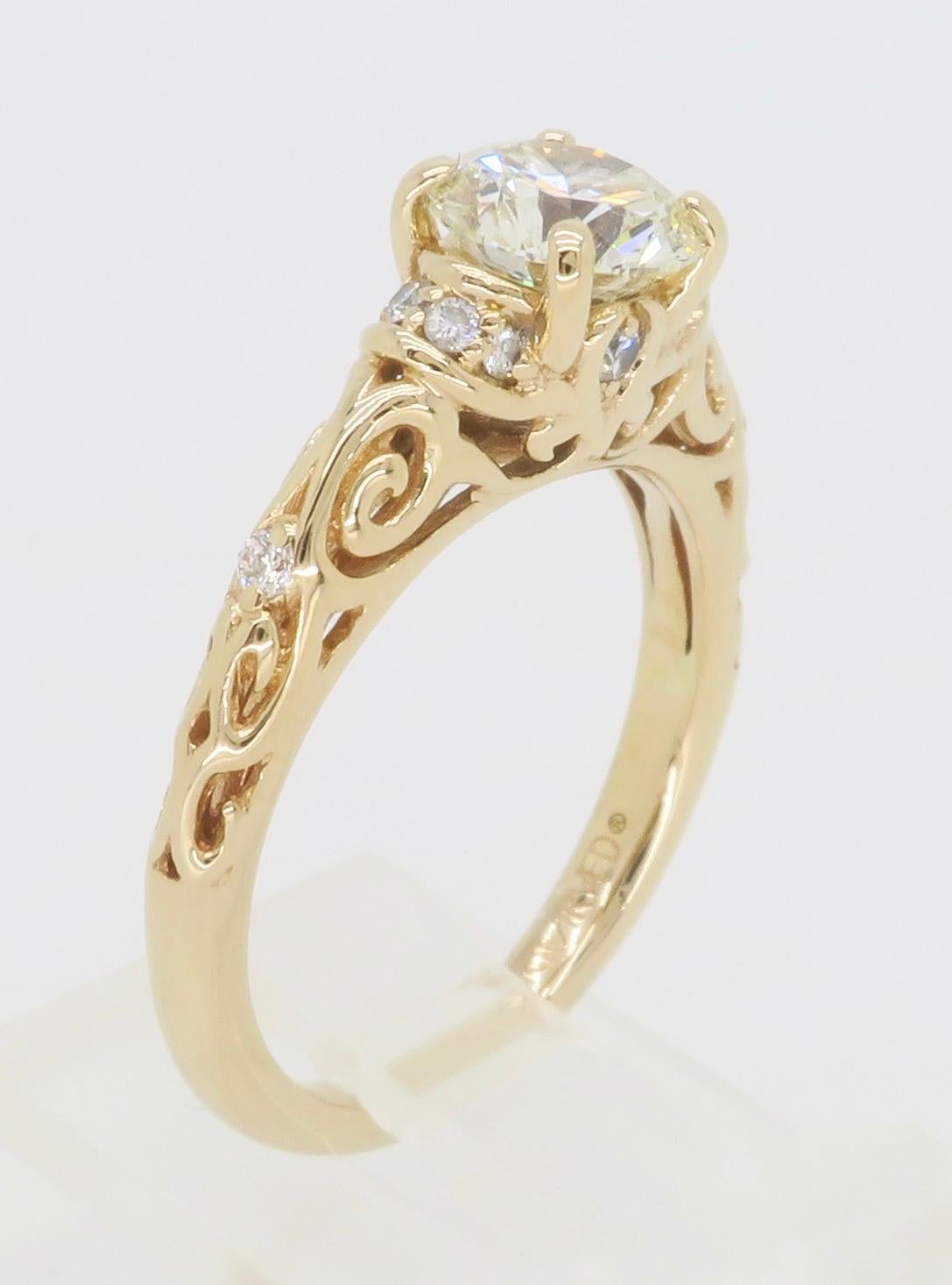 Internally Flawless GIA Certified Diamond Art Carved Engagement Ring In New Condition In Webster, NY