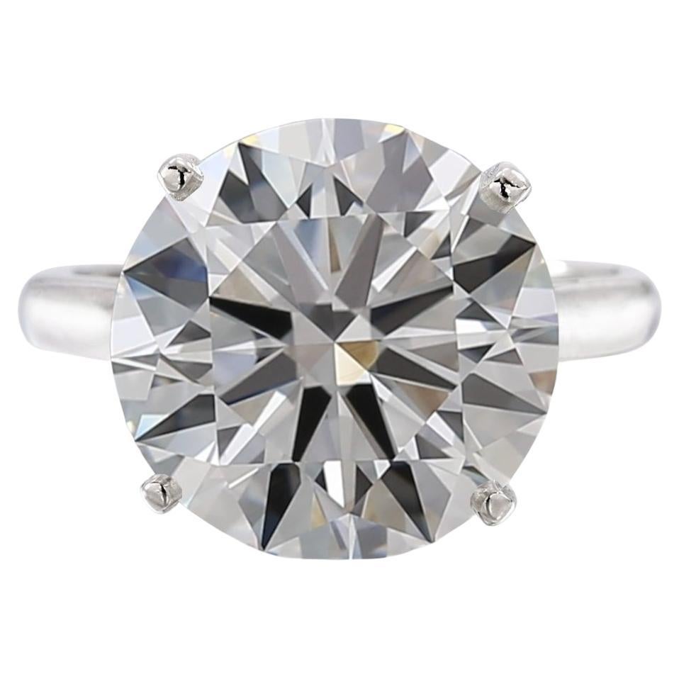1 Carat Round Internally Flawless Diamond Engagement Ring For Sale at