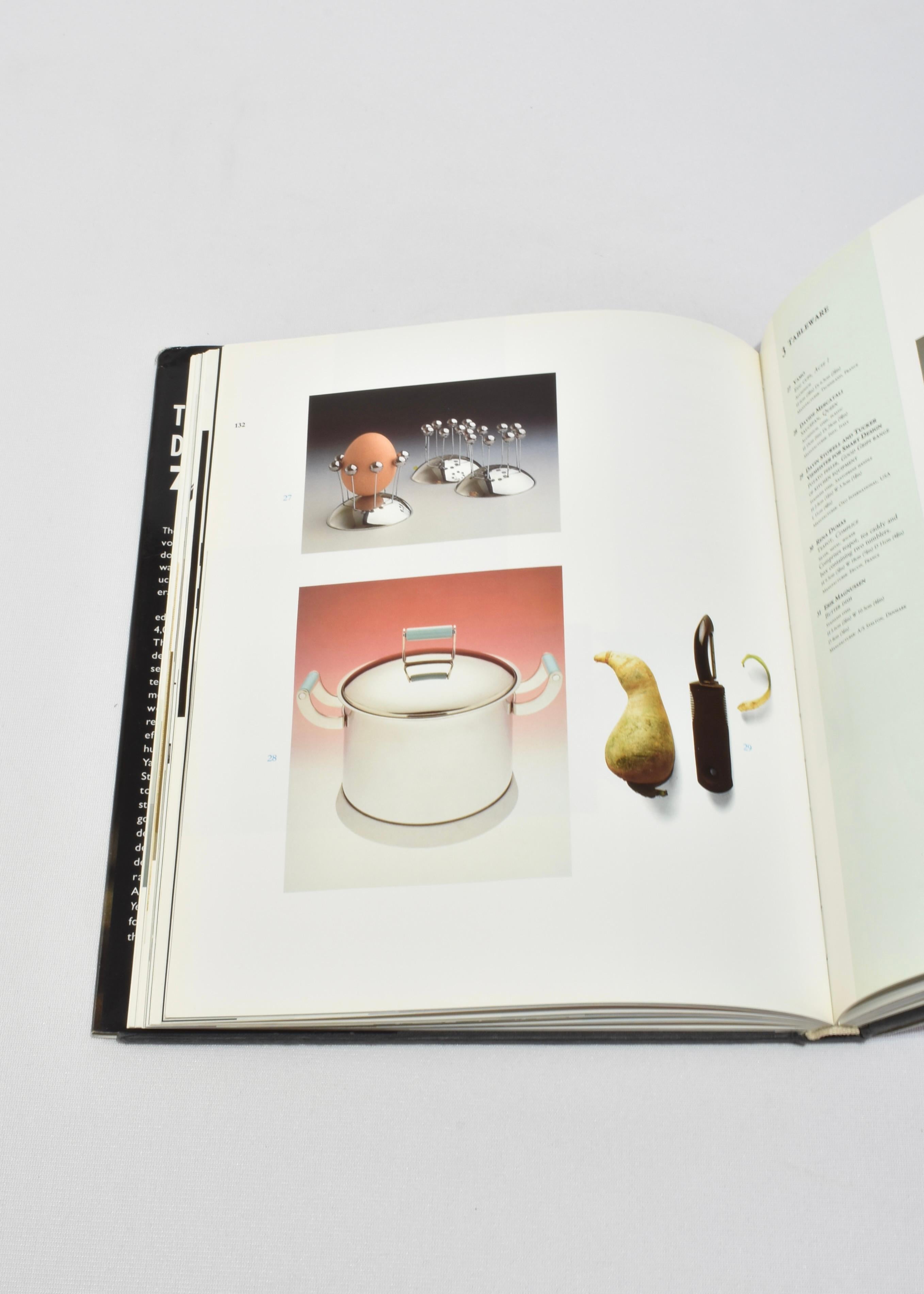 Carta International Design Yearbook in vendita