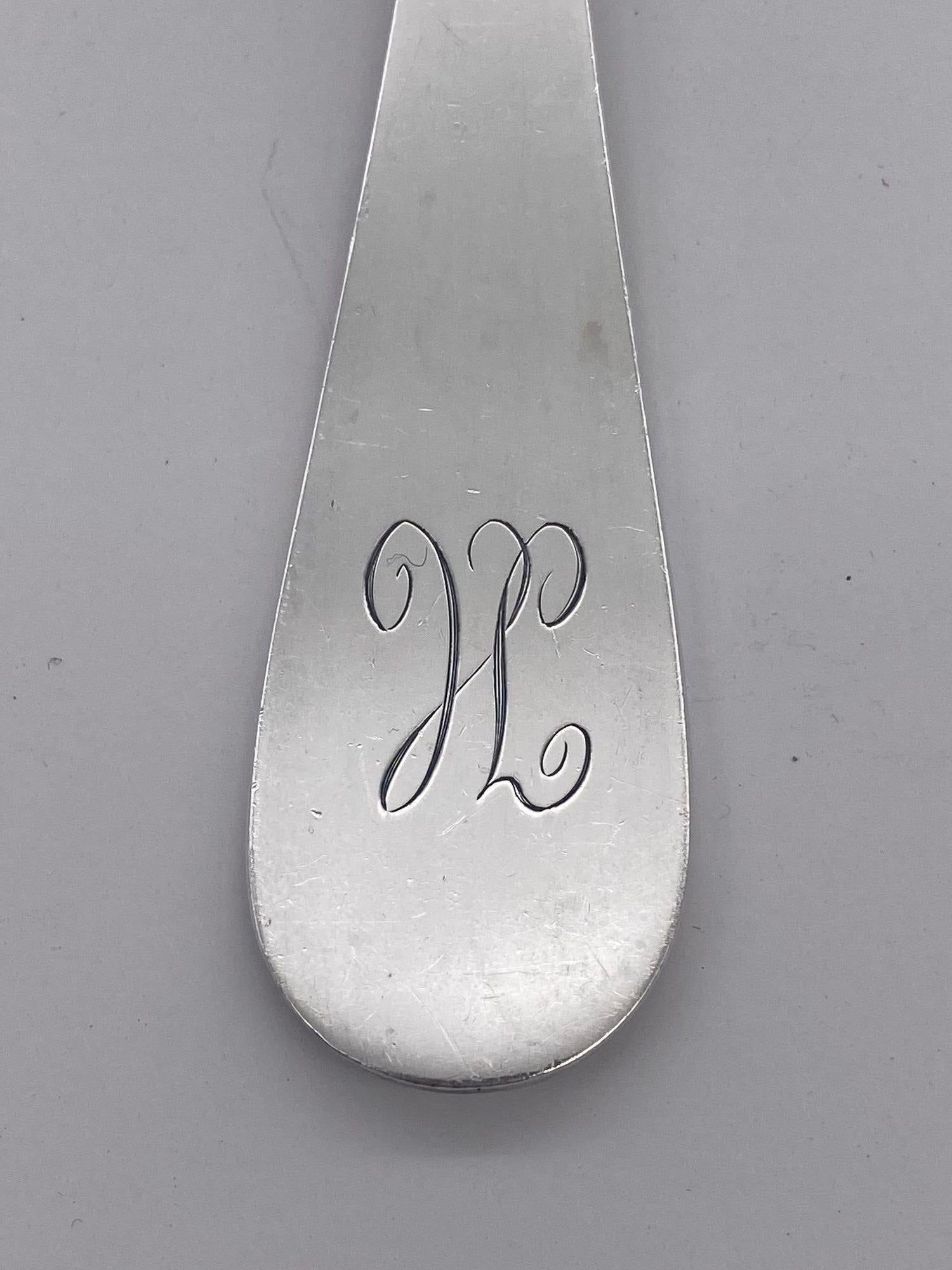 International Silber-Komapany-Vintage-Servierlöffel mit Monogramm H (amerikanisch) im Angebot