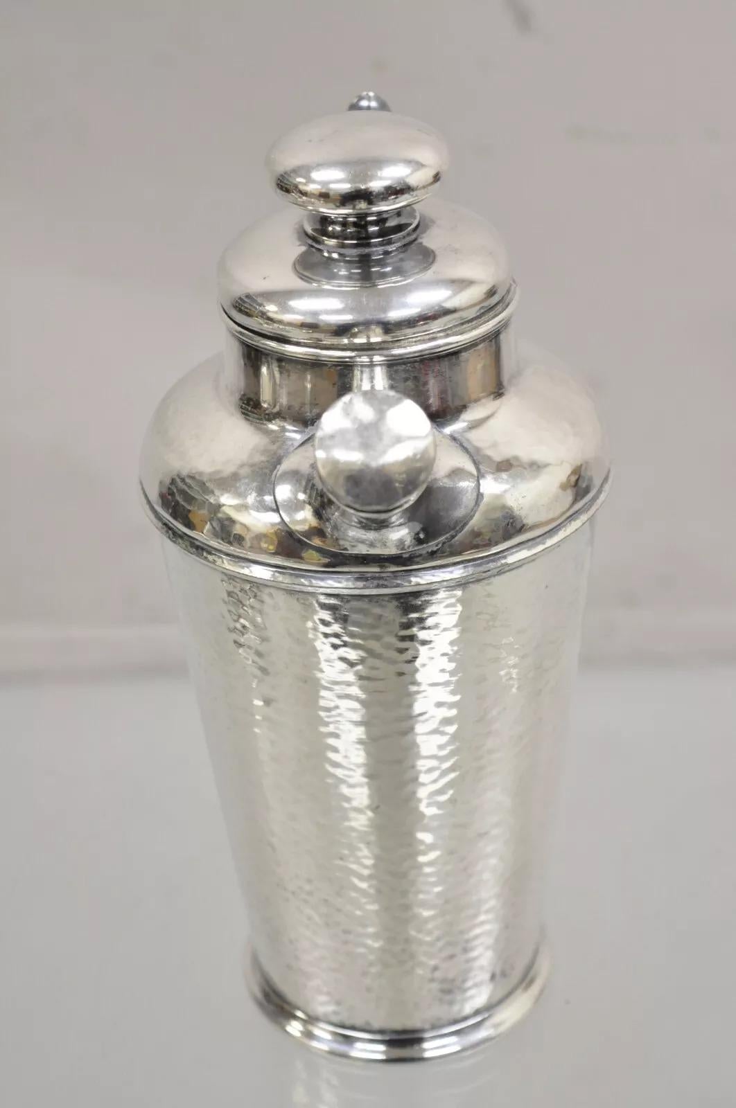 International Silver Meriden SP Art Deco placcato argento Martini Cocktail Shaker In condizioni buone in vendita a Philadelphia, PA