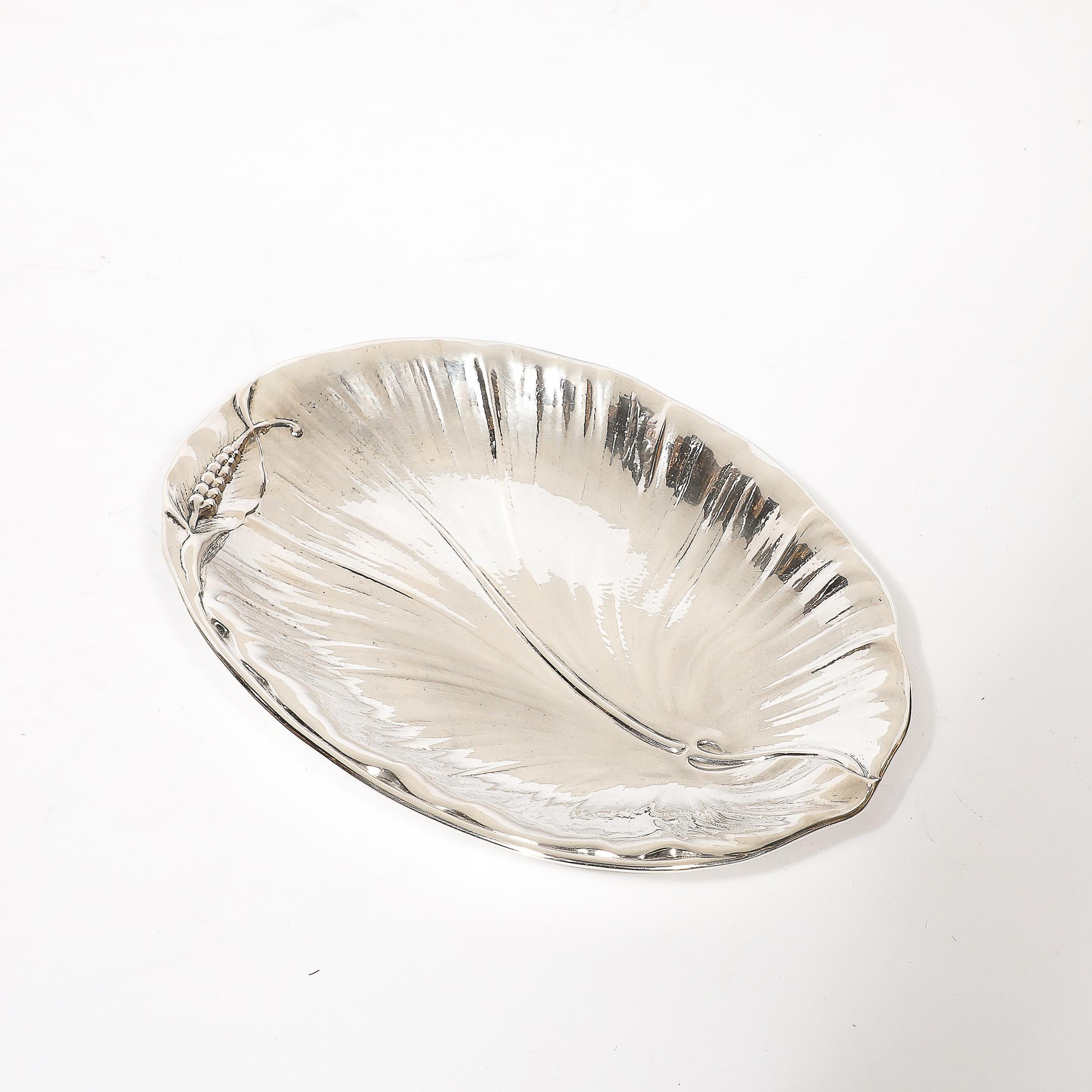 International Sterling Silver H251 Repousse Lily Serving Tray For Sale 5