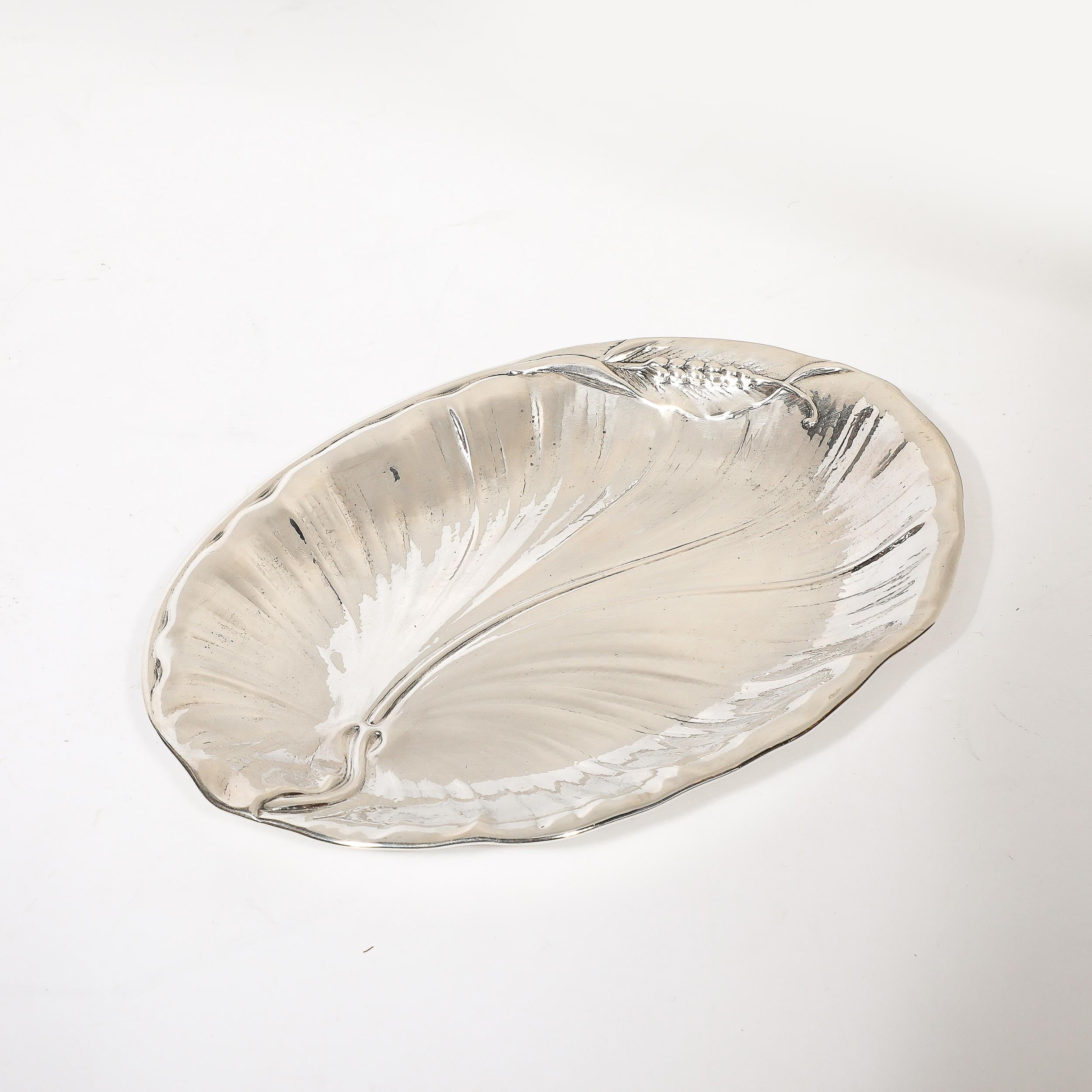 International Sterling Silver H251 Repousse Lily Serving Tray For Sale 8