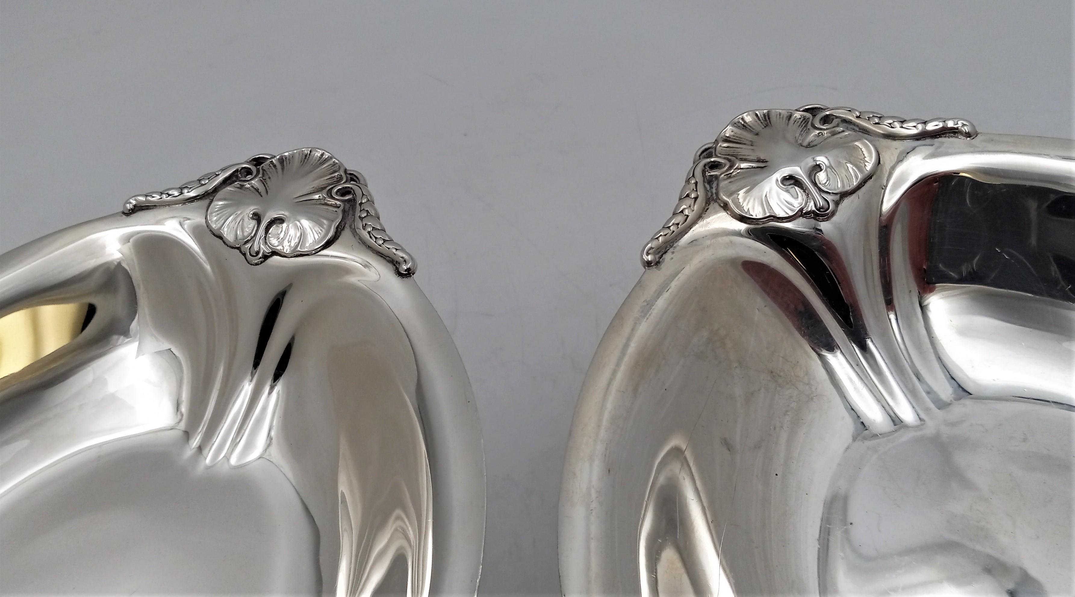 20th Century International Sterling Silver Pair of Dishes in Mid-Century Modern Jensen Style For Sale