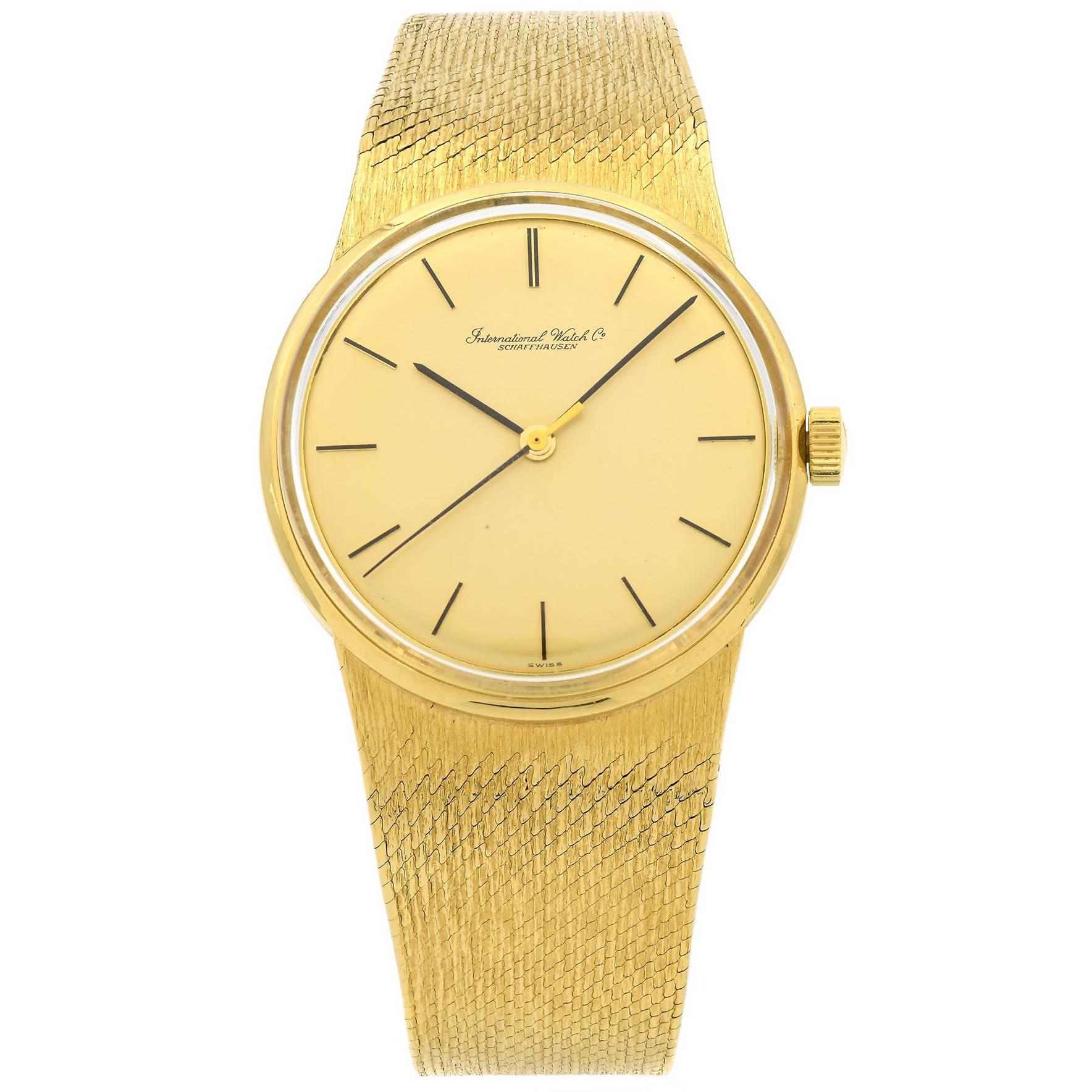 International Watch Co. yellow Gold Mesh Band Dress Manual Wind Wristwatch 