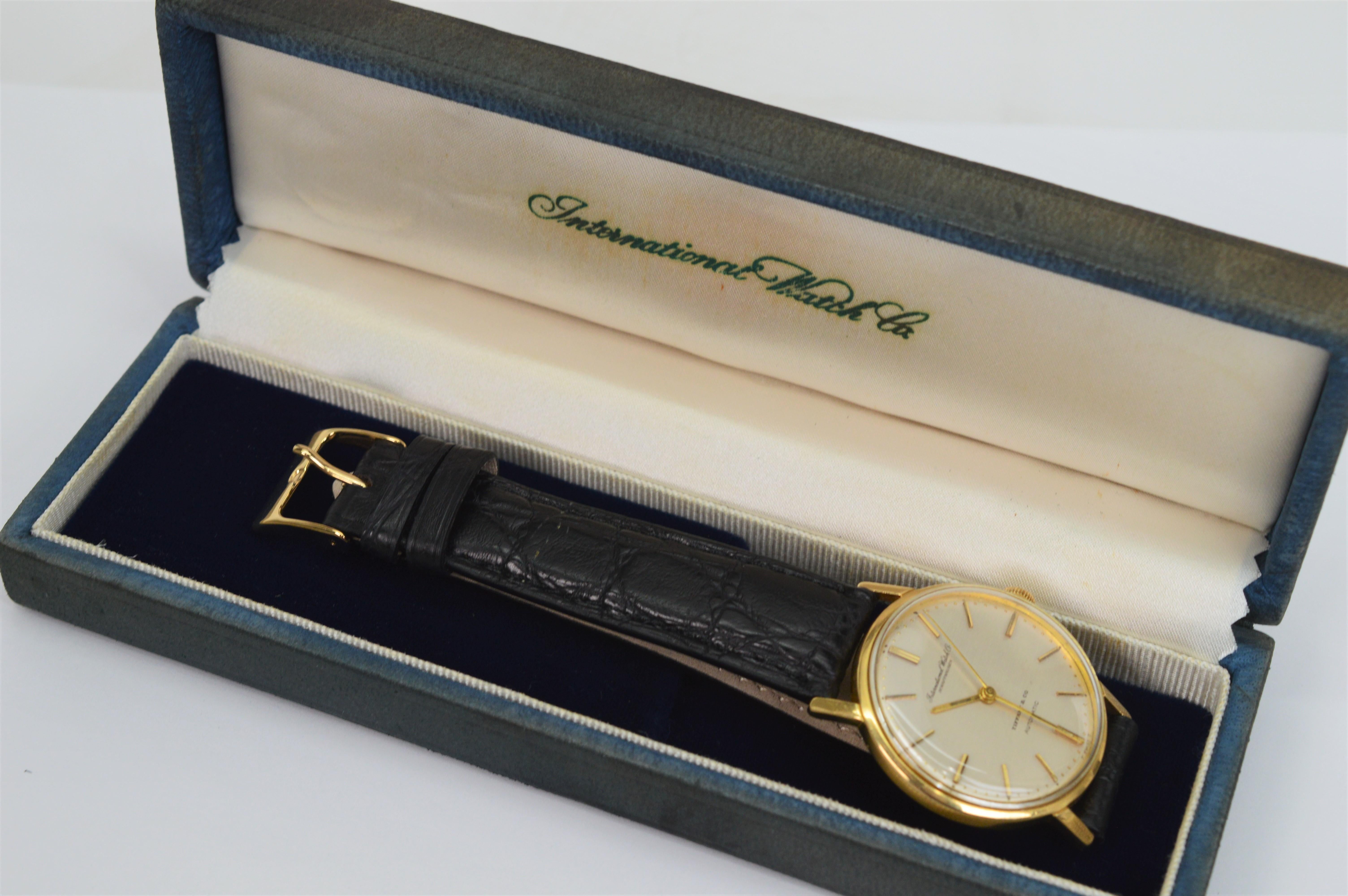 International Watch Co. for Tiffany & Co. 18K Gold Men's Automatic Wrist Watch 6