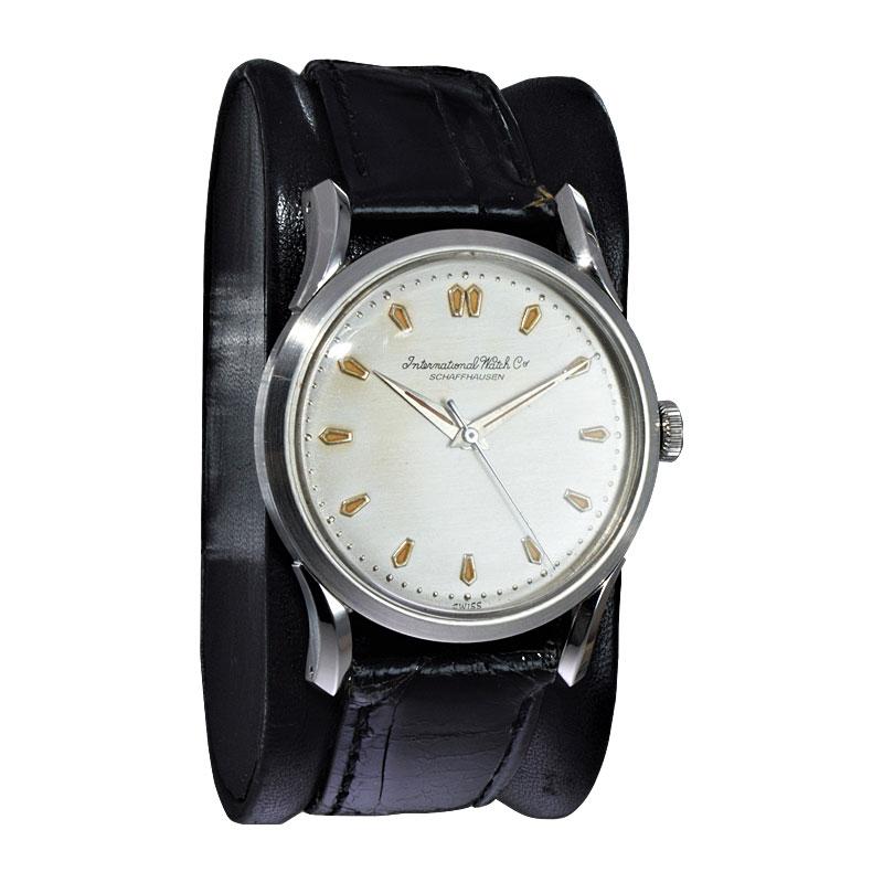 FACTORY / HOUSE: I.W.C. / Schaffhausen 
STYLE / REFERENCE: Round 
METAL / MATERIAL: Stainless Steel 
CIRCA / YEAR: Late 1940's / 50's
DIMENSIONS / SIZE: Length 44mm x Diameter 35mm
MOVEMENT / CALIBER: Automatic Winding / 21 Jewels 
DIAL / HANDS: