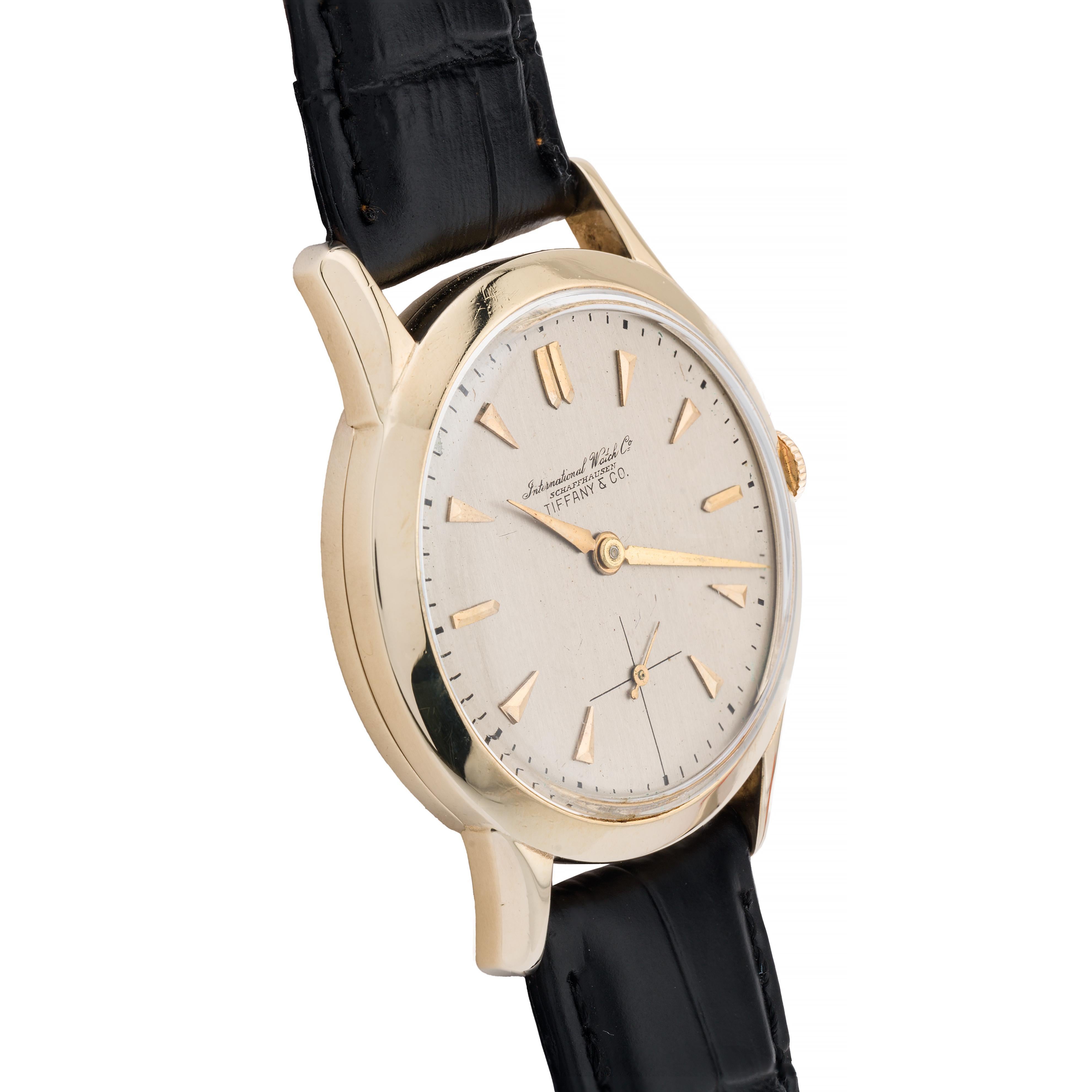International Watch Company para Tiffany & Co Reloj de pulsera de caballero de oro amarillo en Excelente Estado en Boston, MA