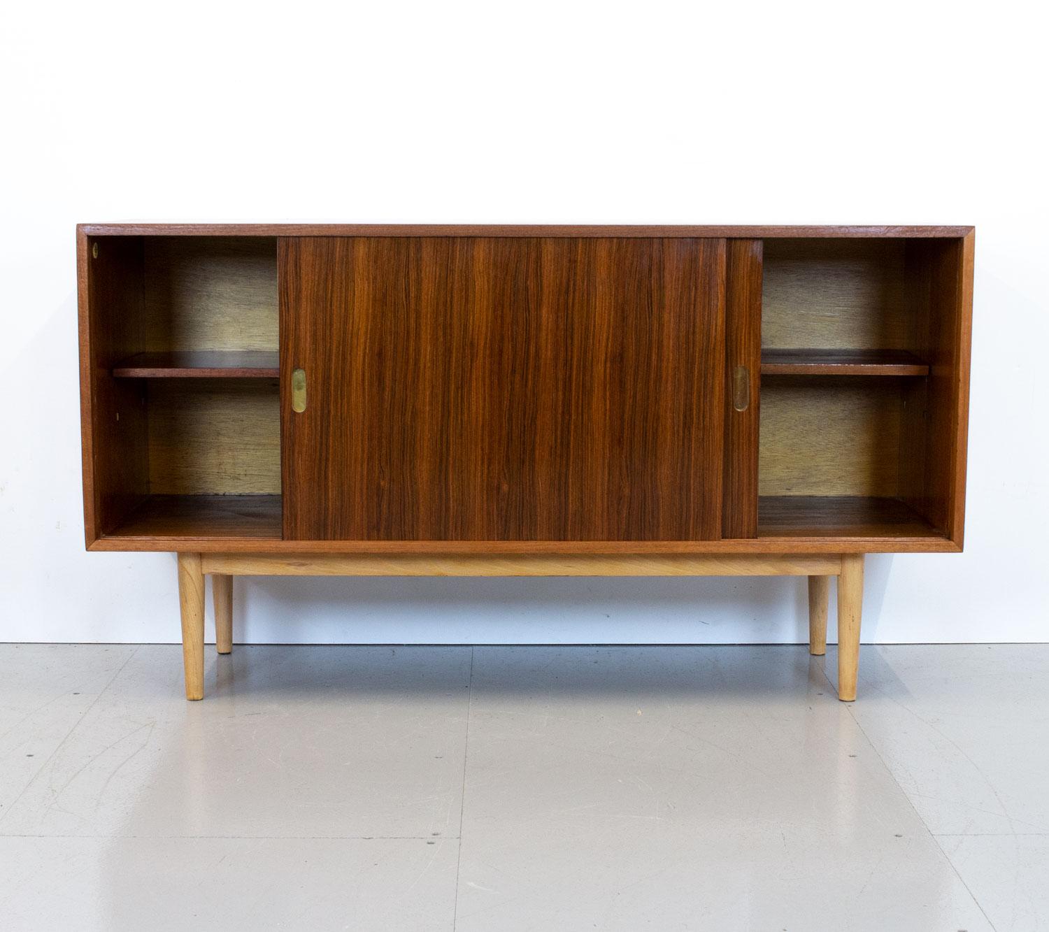 Varnished Interplan Unit 'K' Rosewood Sideboard by Robin Day for Hille, 1950s