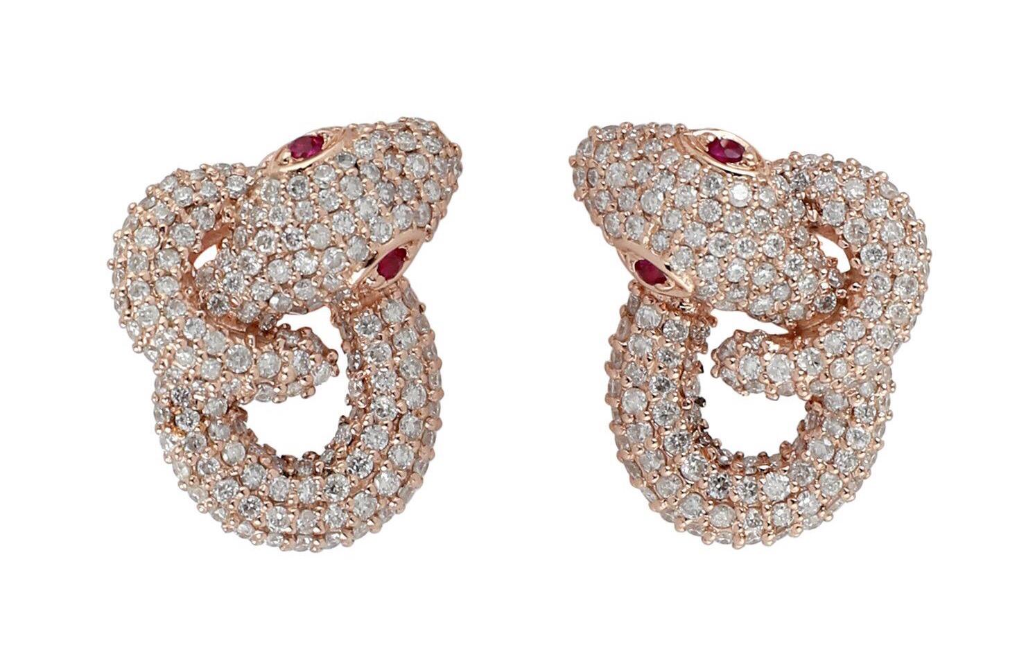 Intertwined Snake 18 Karat Ruby Diamond Stud Earrings In New Condition In Hoffman Estate, IL