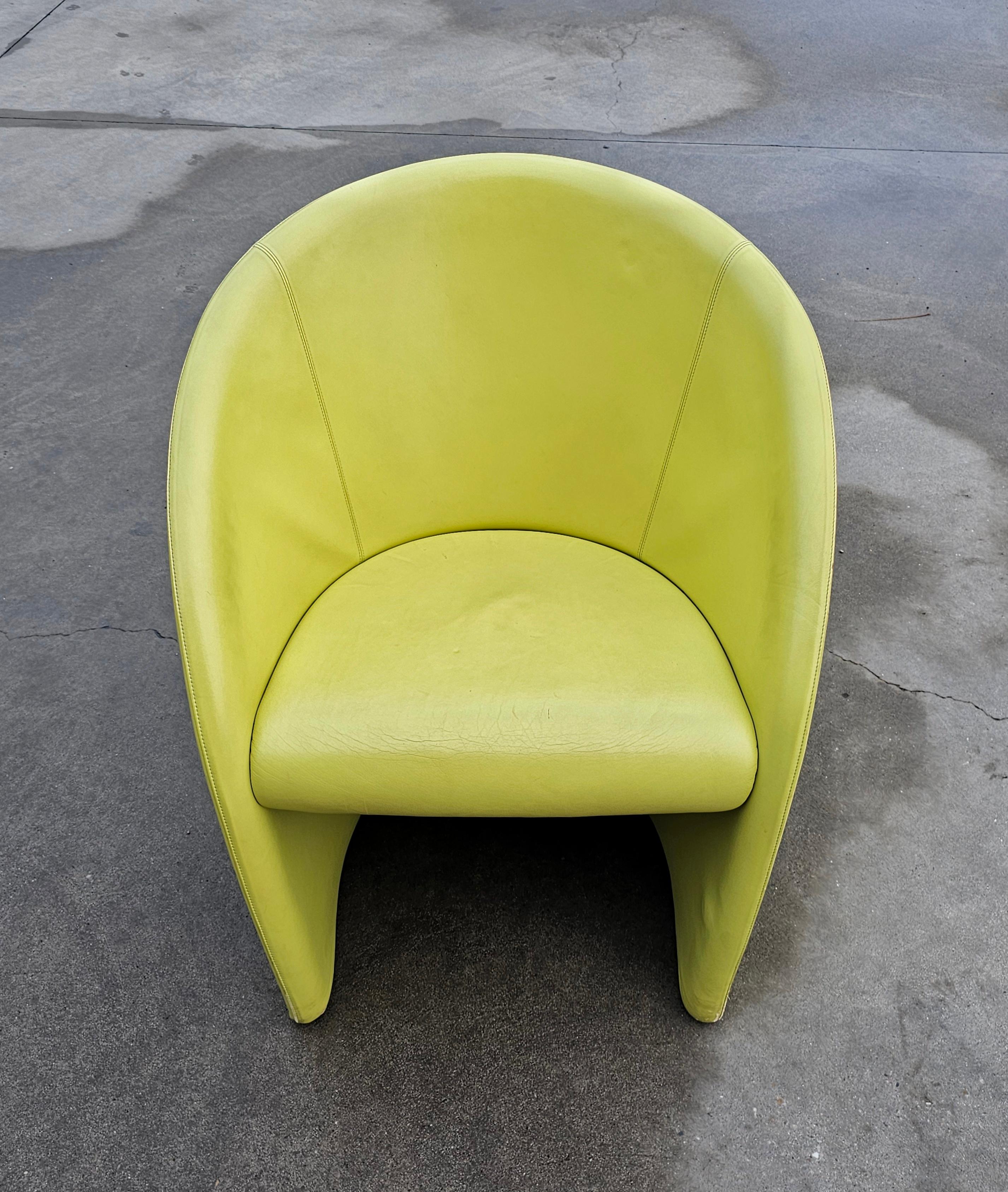 Post-Modern 1 of 5 Intervista Club Chairs by Poltrona Frau in Chartreuse Leather, Italy 1989 For Sale