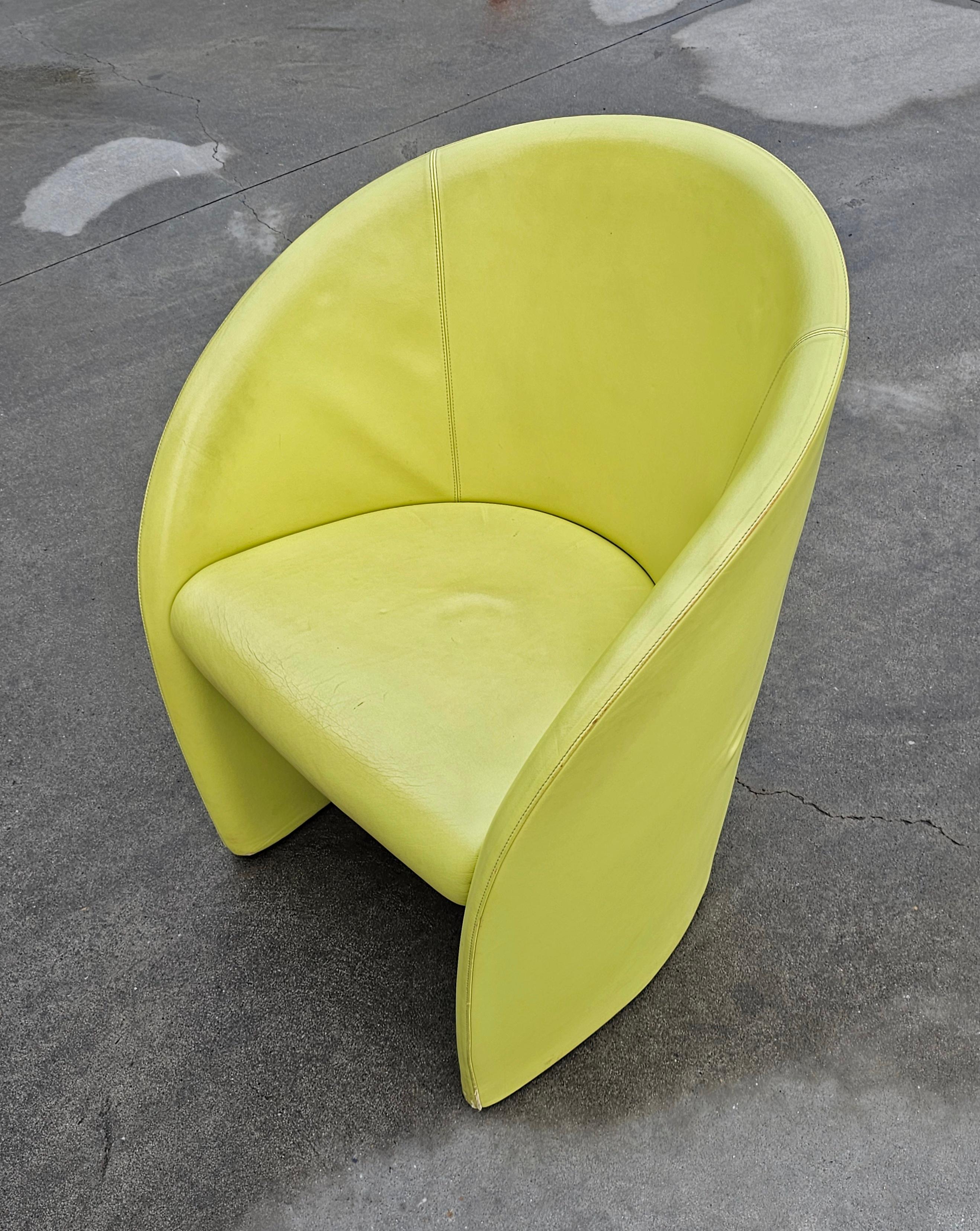 1 of 5 Intervista Club Chairs by Poltrona Frau in Chartreuse Leather, Italy 1989 In Good Condition For Sale In Beograd, RS